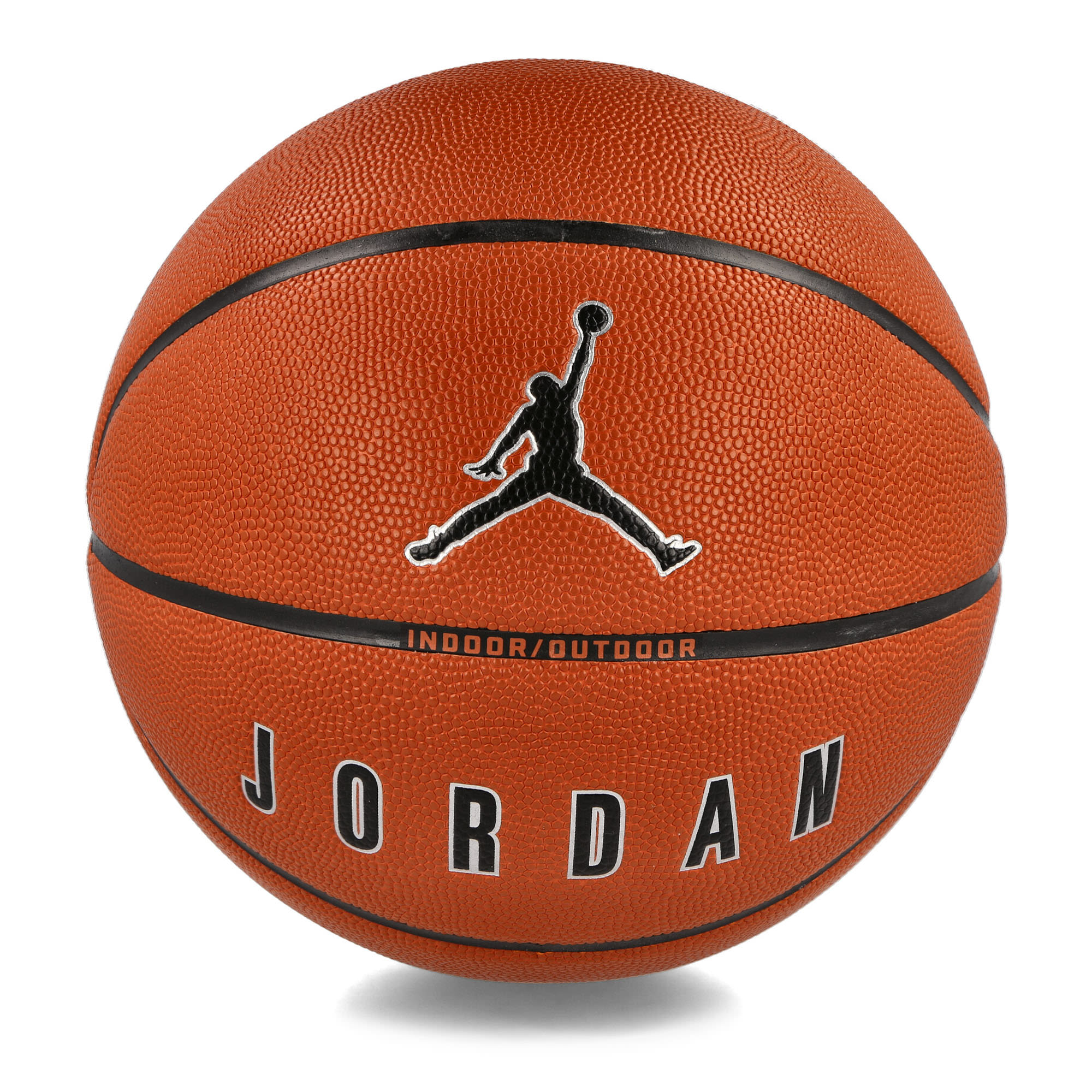 Jordan Ultimate 2.0 8P Basketball Amber / Black / Metallic Basketballs Close-up | Overkill
