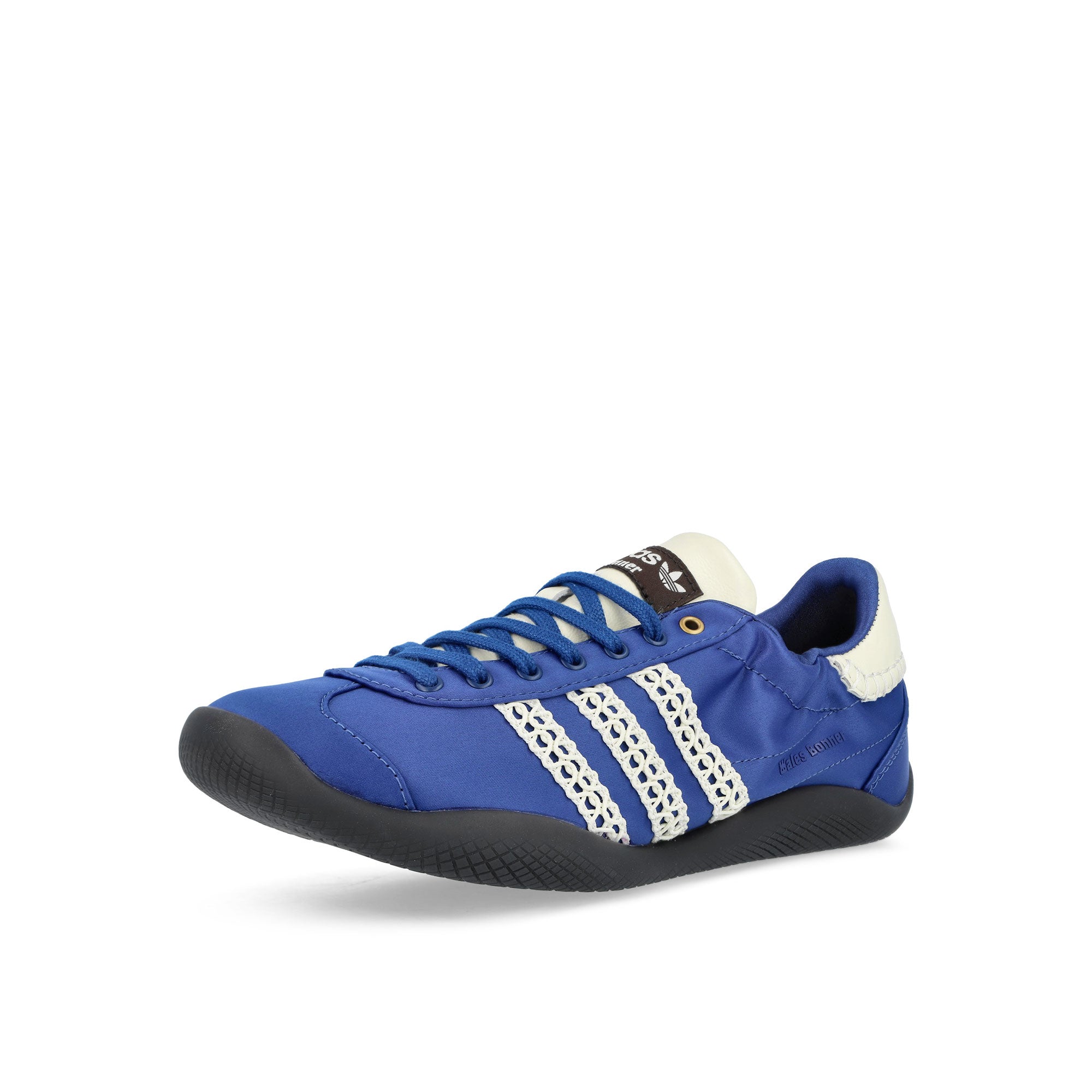 雨のリオデジャネイロ adidas ZX 8000 