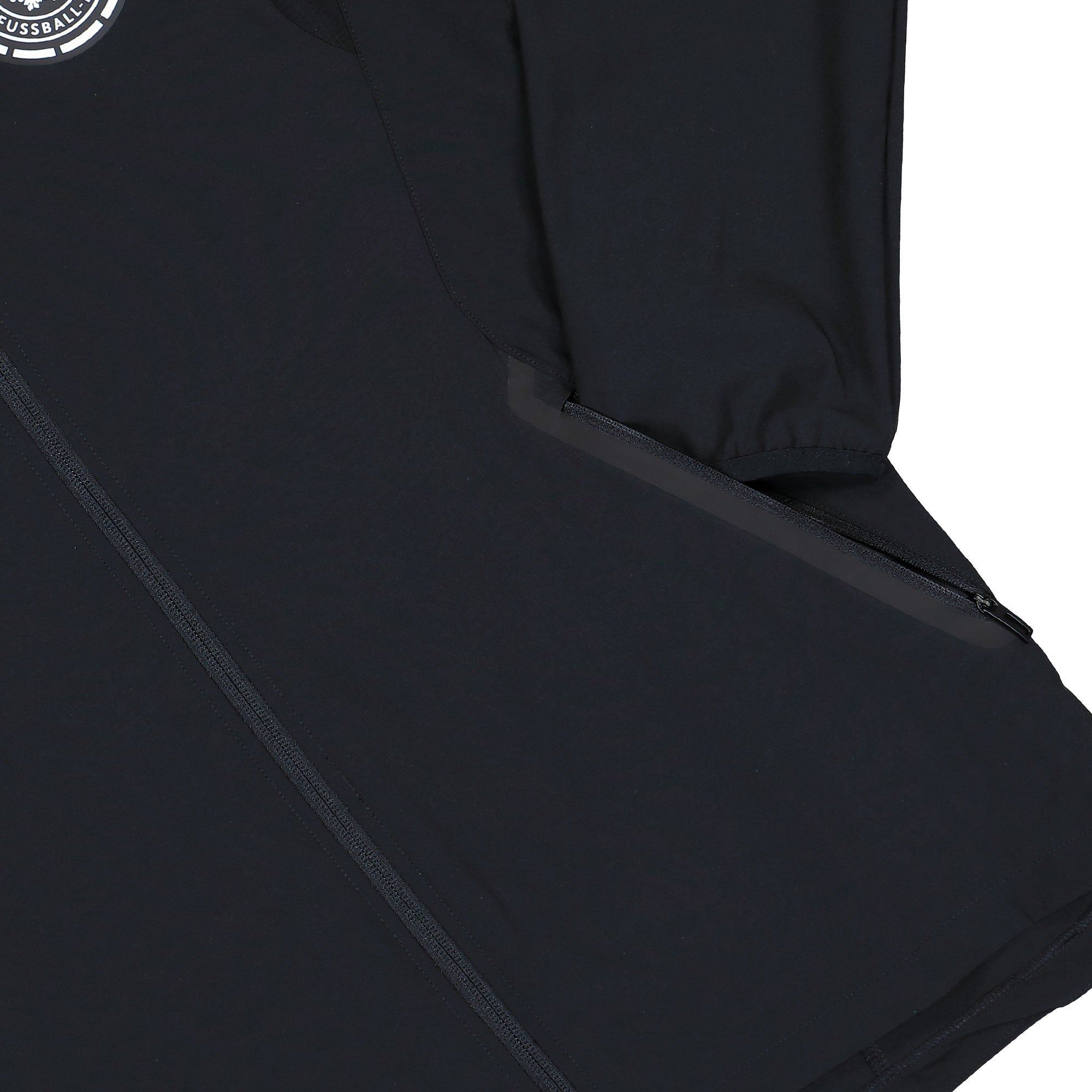 adidas DFB Germany Tiro Travel FZ Windbreaker Black Jacket JZ9326 Close-up | Overkill
