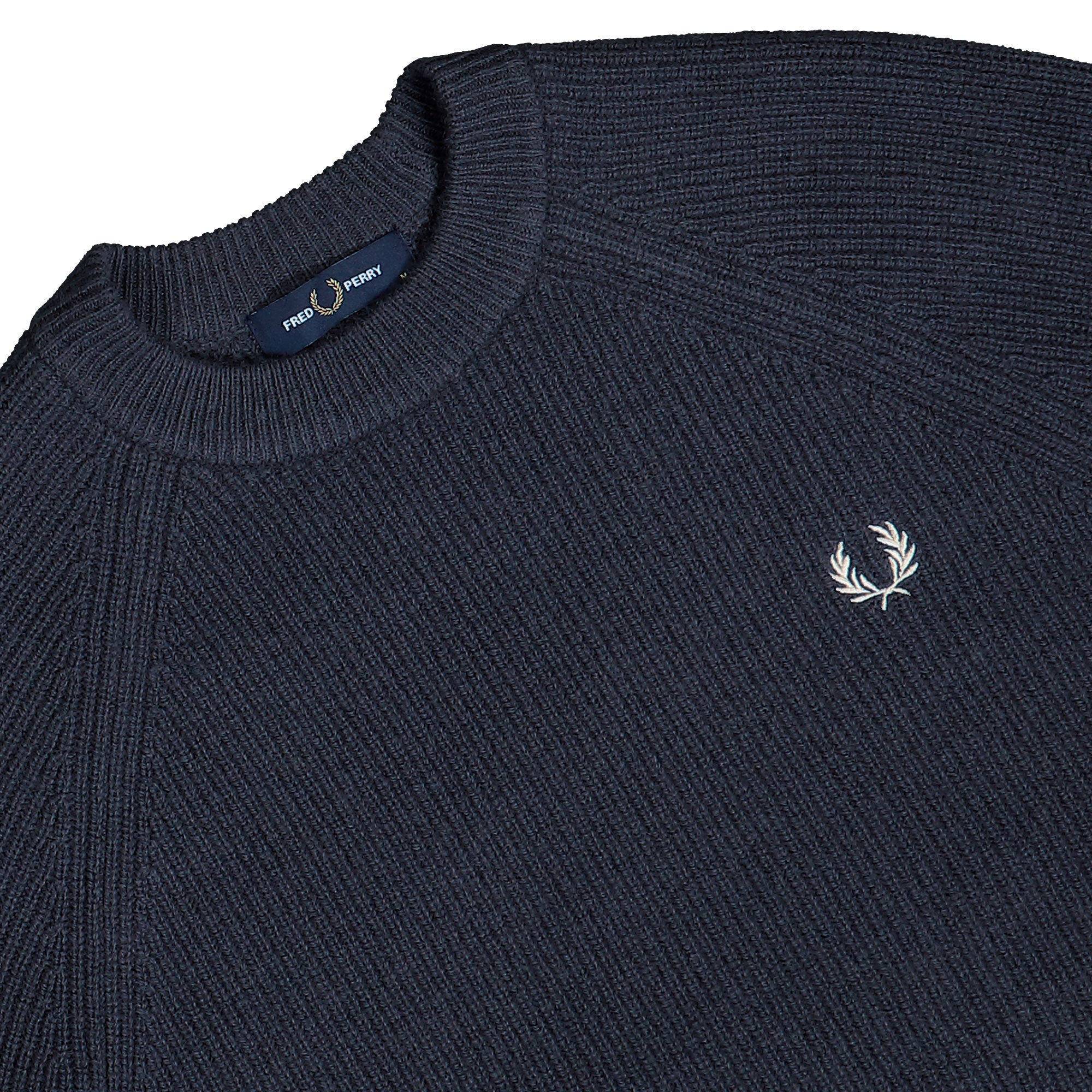 Fred Perry Lambswool Raglan Jumper Anchor Grey Sweatshirts K1548-297 Detailfoto | Overkill

