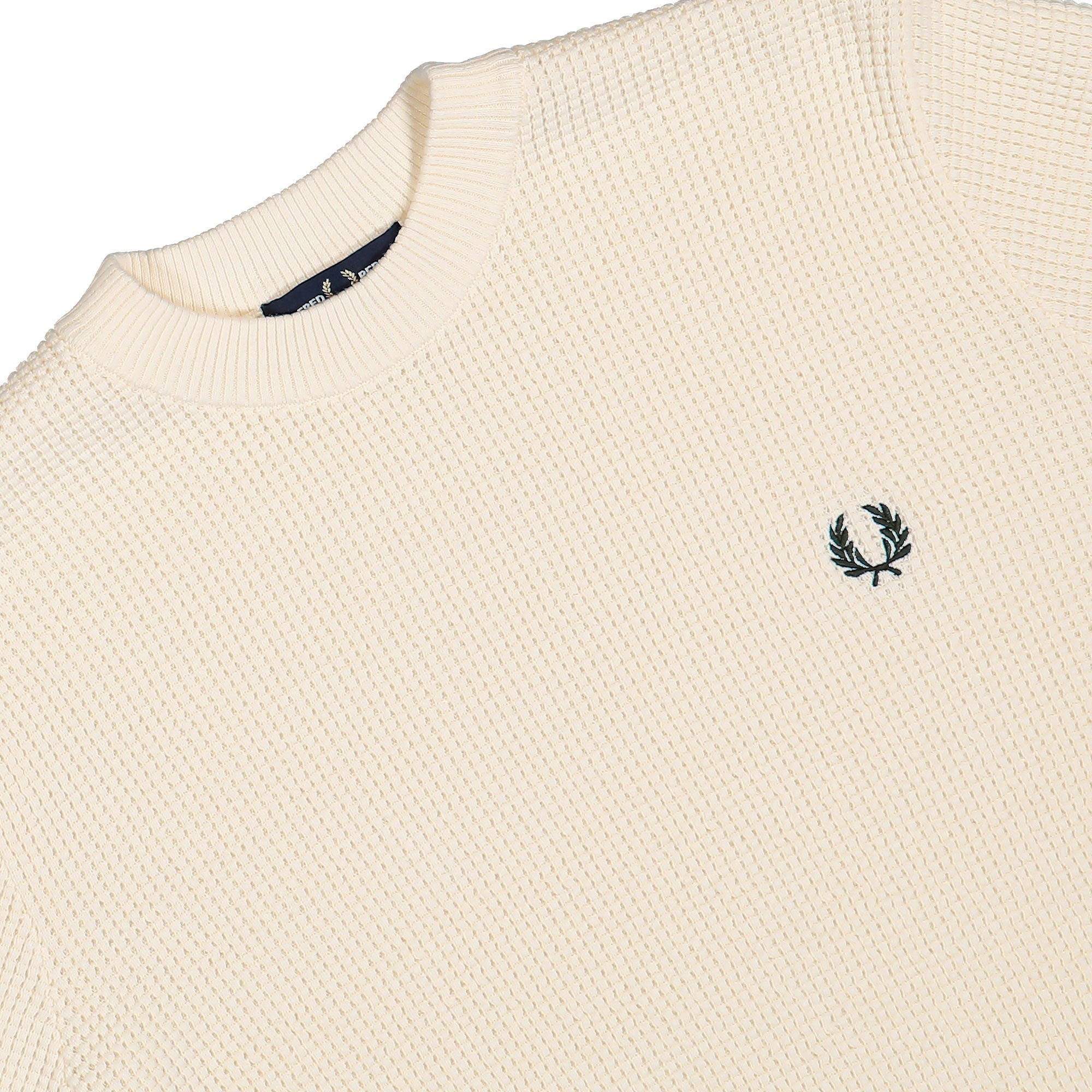 Fred Perry Waffle Stitch Jumper Ecru Sweatshirt K6507-170 Detailfoto | Overkill
