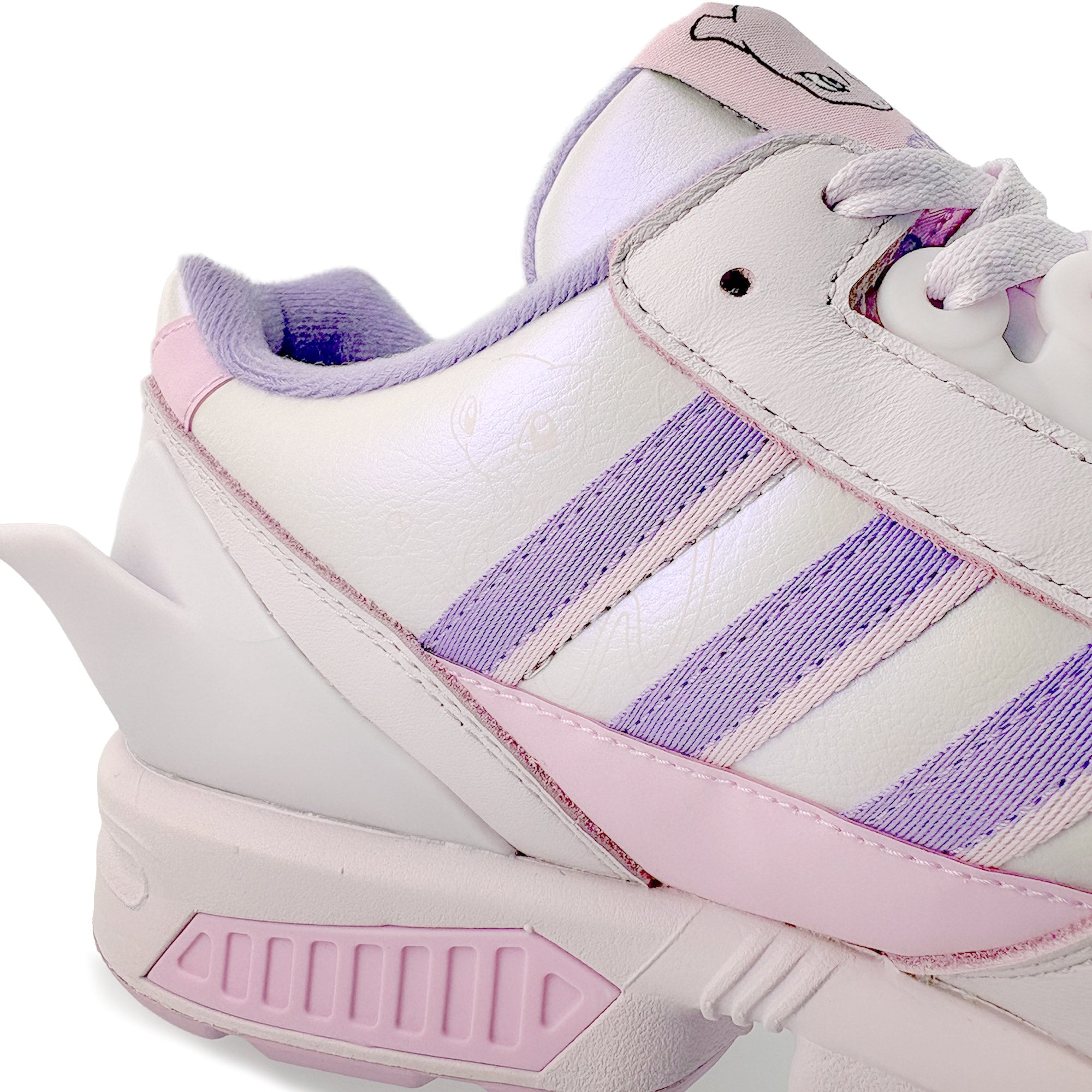 Pokémon x adidas ZX 8000 Mewtwo Icey Lavender / Violet Fusion / Bliss Lilac Low Top Sneakers KI5326 Detail View 4 | Overkill