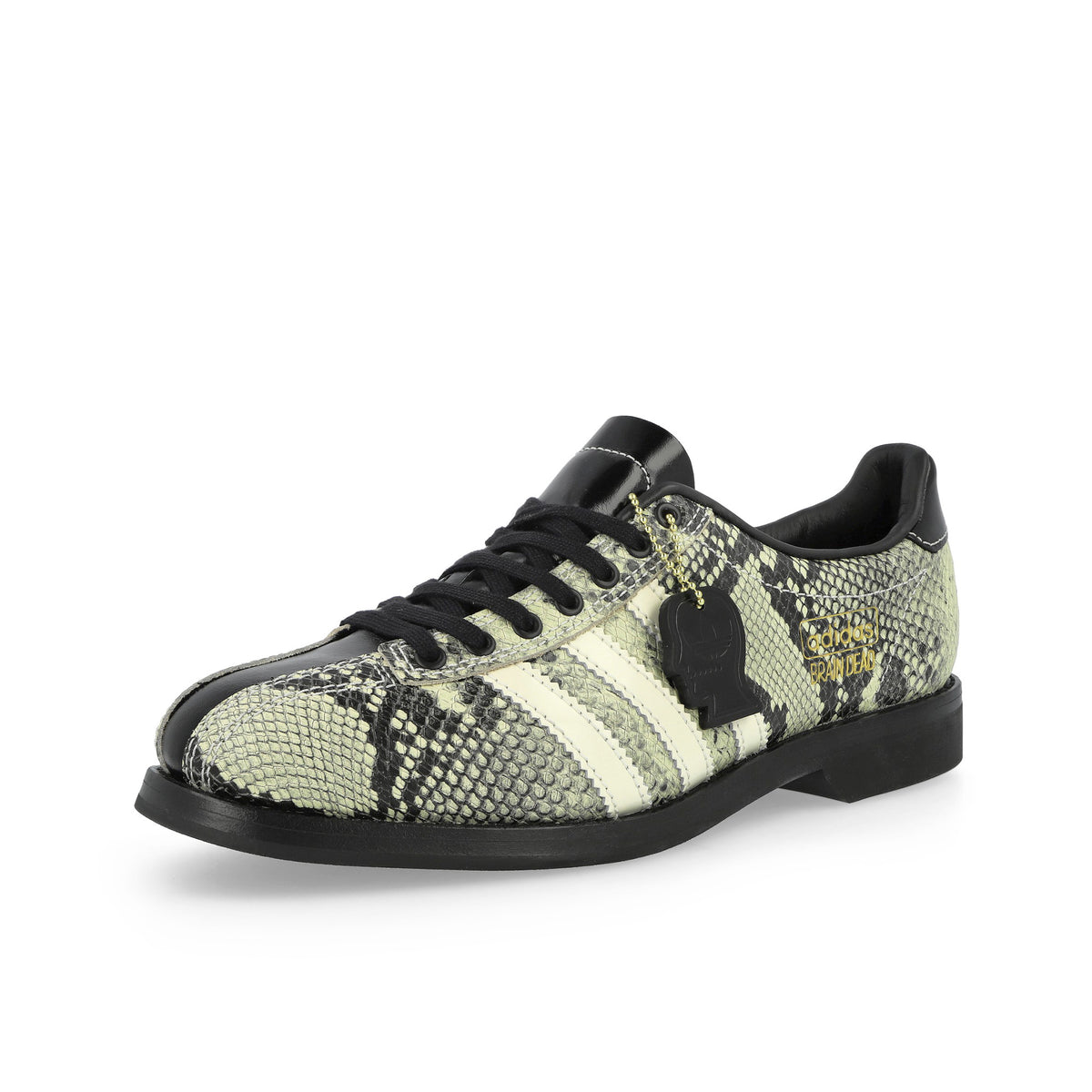 Brain Dead x adidas Bowling Supplier Colour / Cream White / Core Black Sneaker KJ0662 Close-up | Overkill
