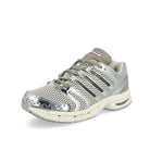 adidas Adistar Control 5 W Off White / Silver Metallic / Sesame Sneaker KJ2285 Close-up | Overkill
