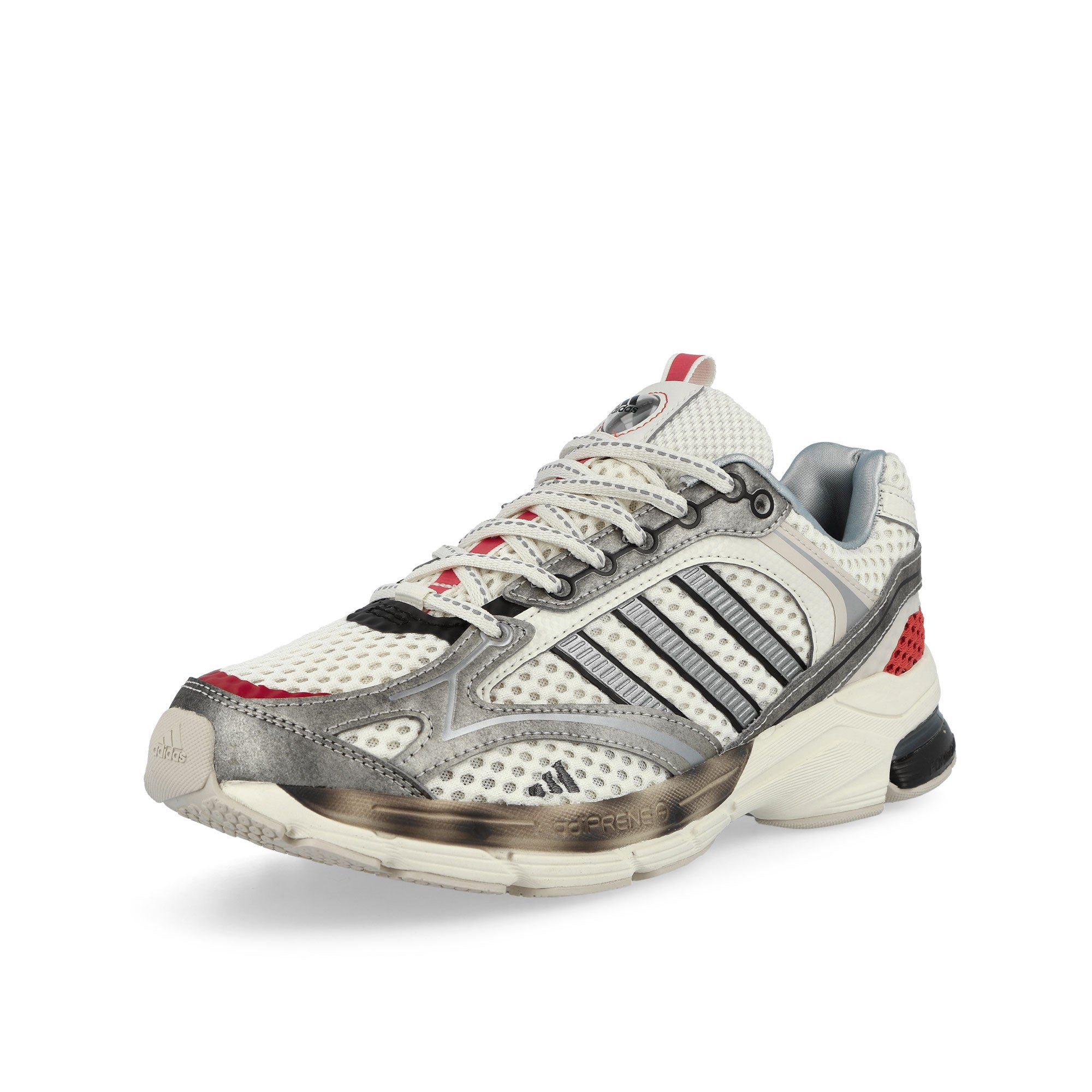 adidas Spiritain 2000 Ivory / Tech Grey Metallic / Core Black Low Top Sneakers KK2924 Close-up | Overkill
