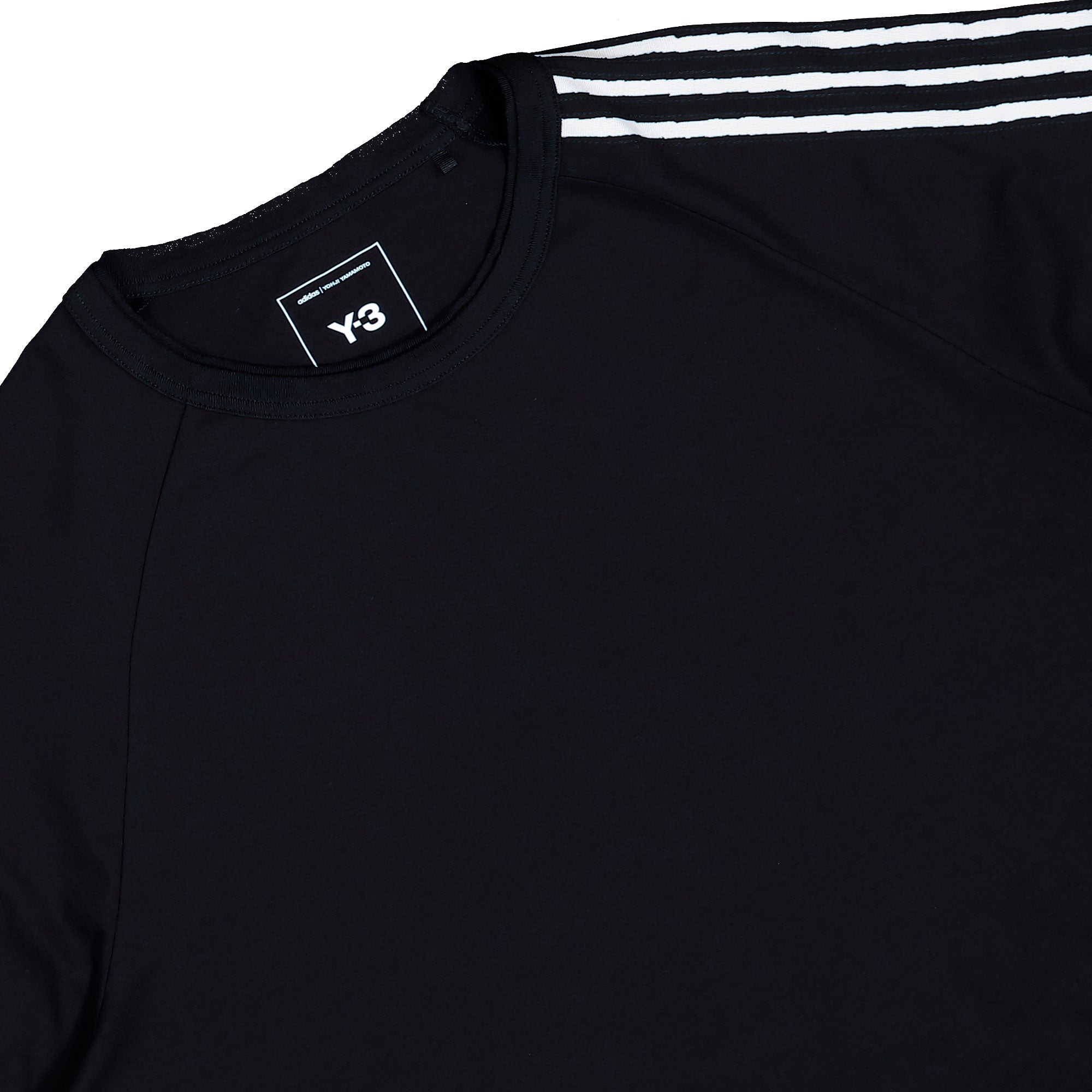 Y-3 Raw Edge 3 Stripes SS Tee Black T-Shirts KQ9793 Detailfoto | Overkill
