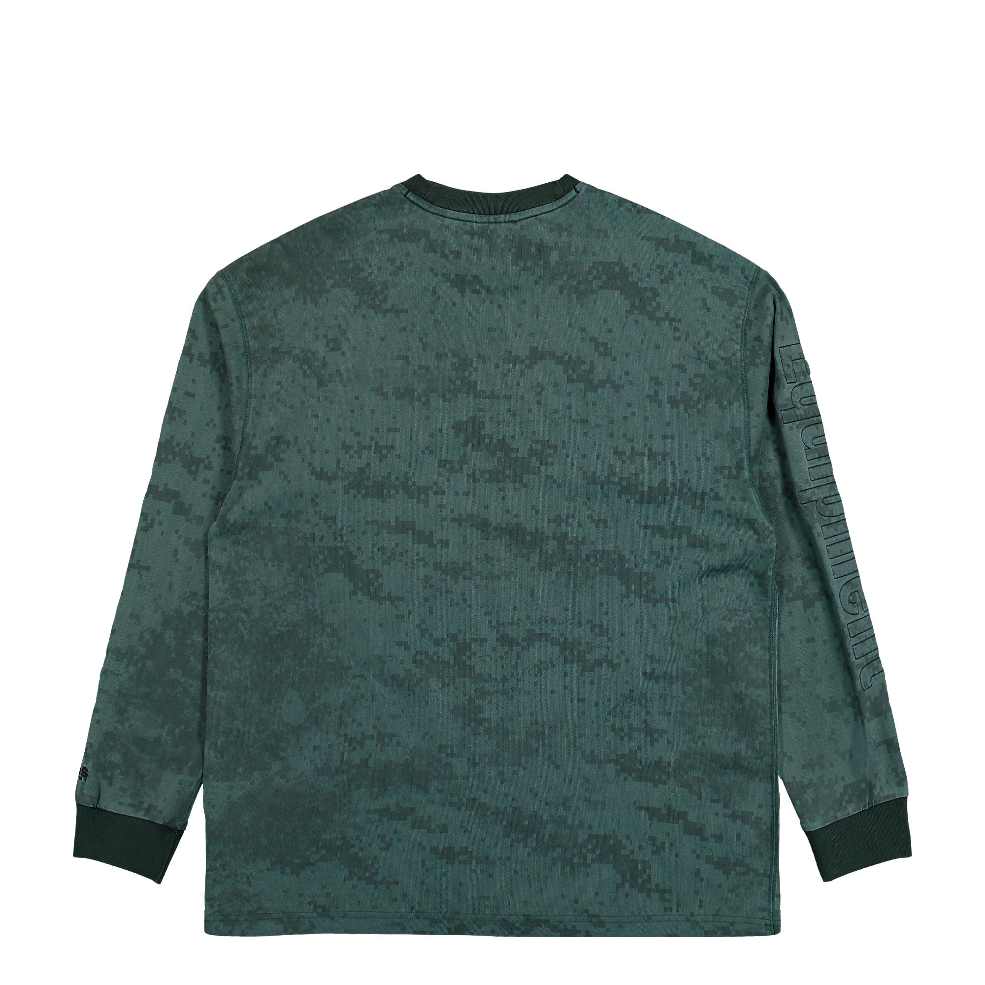 adidas Equipment LS Tee Legend Ivy Longsleeves KT2549 Close-up | Overkill
