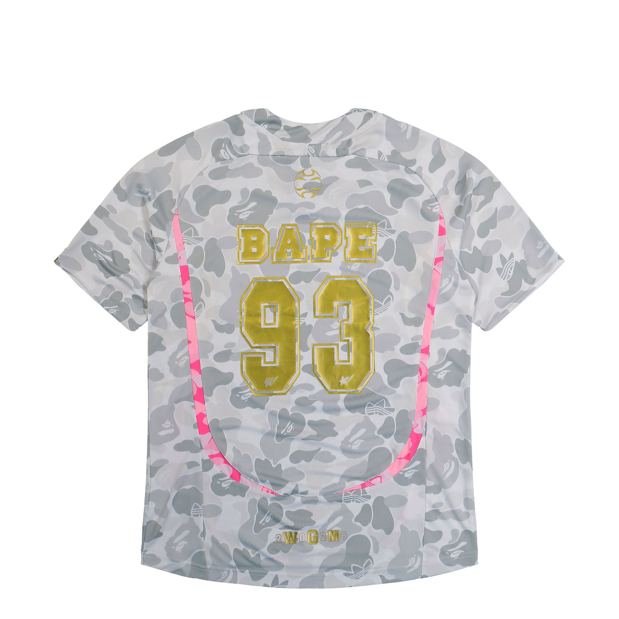 BAPE x adidas Teamgeist Tee White T-shirts KU5996 Close-up | Overkill
