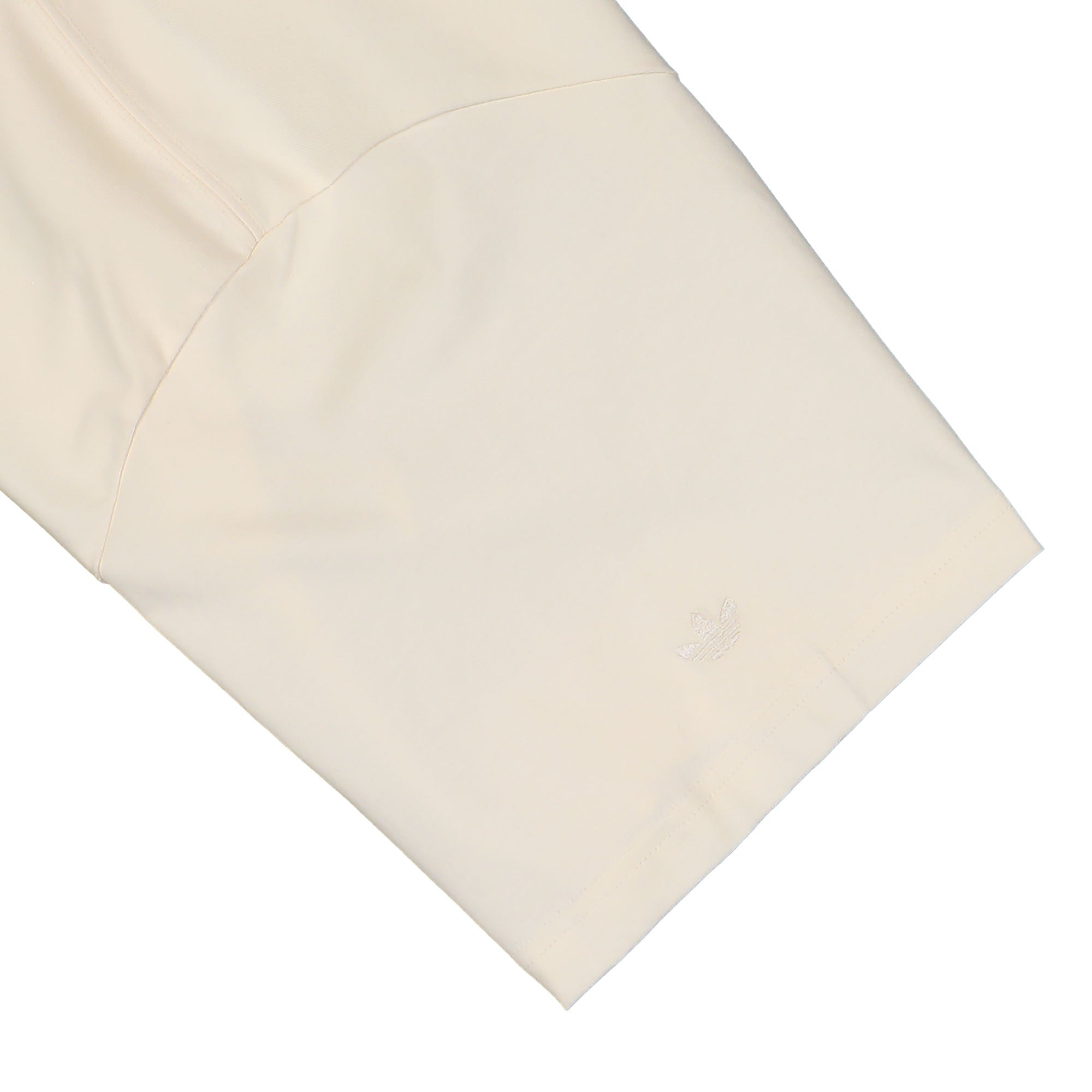 Bad Bunny x adidas DtMF Londres Heavyweight Merch Tee Cream White T-Shirts KW8074 Detail View 1 | Overkill
