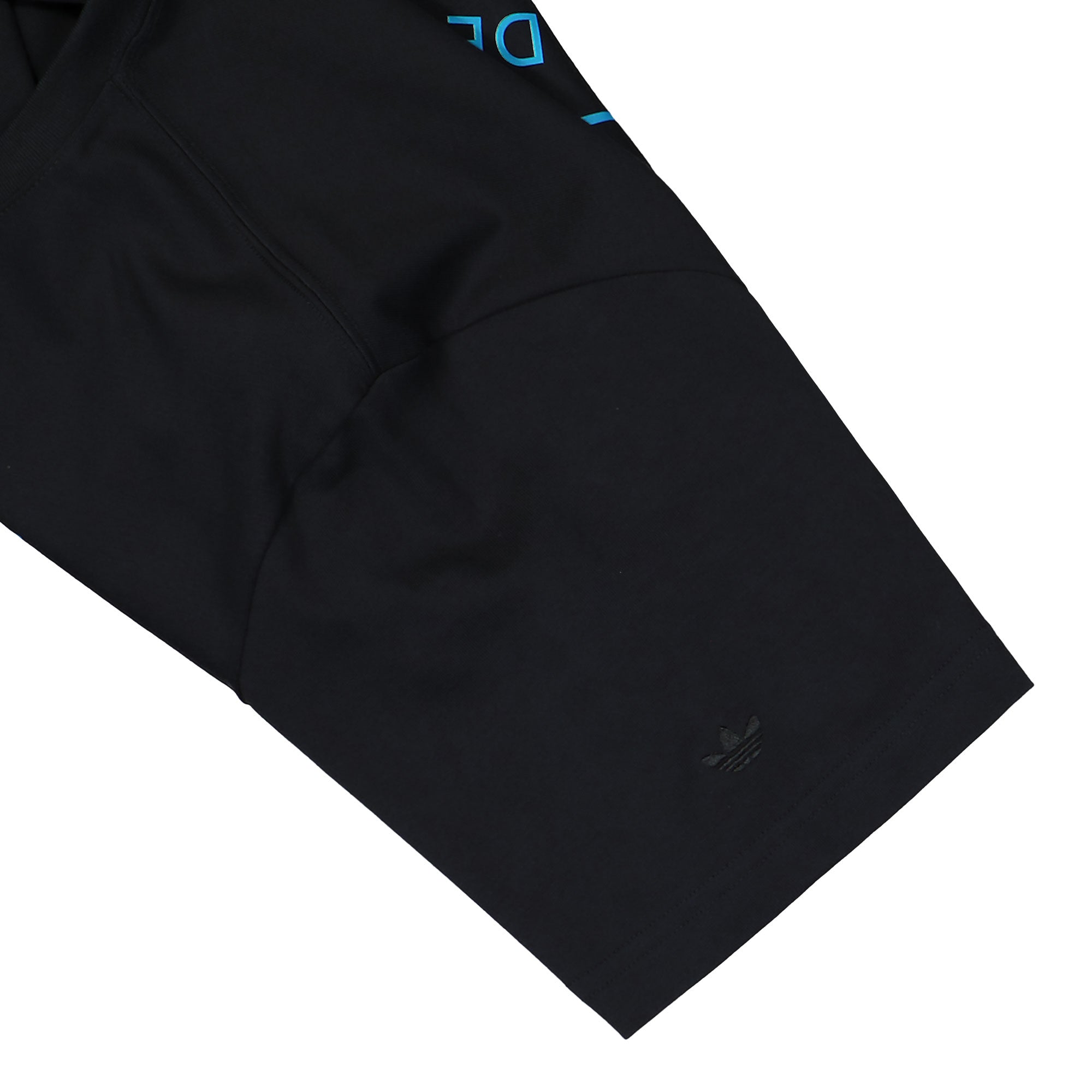 Bad Bunny x adidas DtMF Paris Heavyweight Merch Tee Black T-Shirts KW8076 Detail View 1 | Overkill
