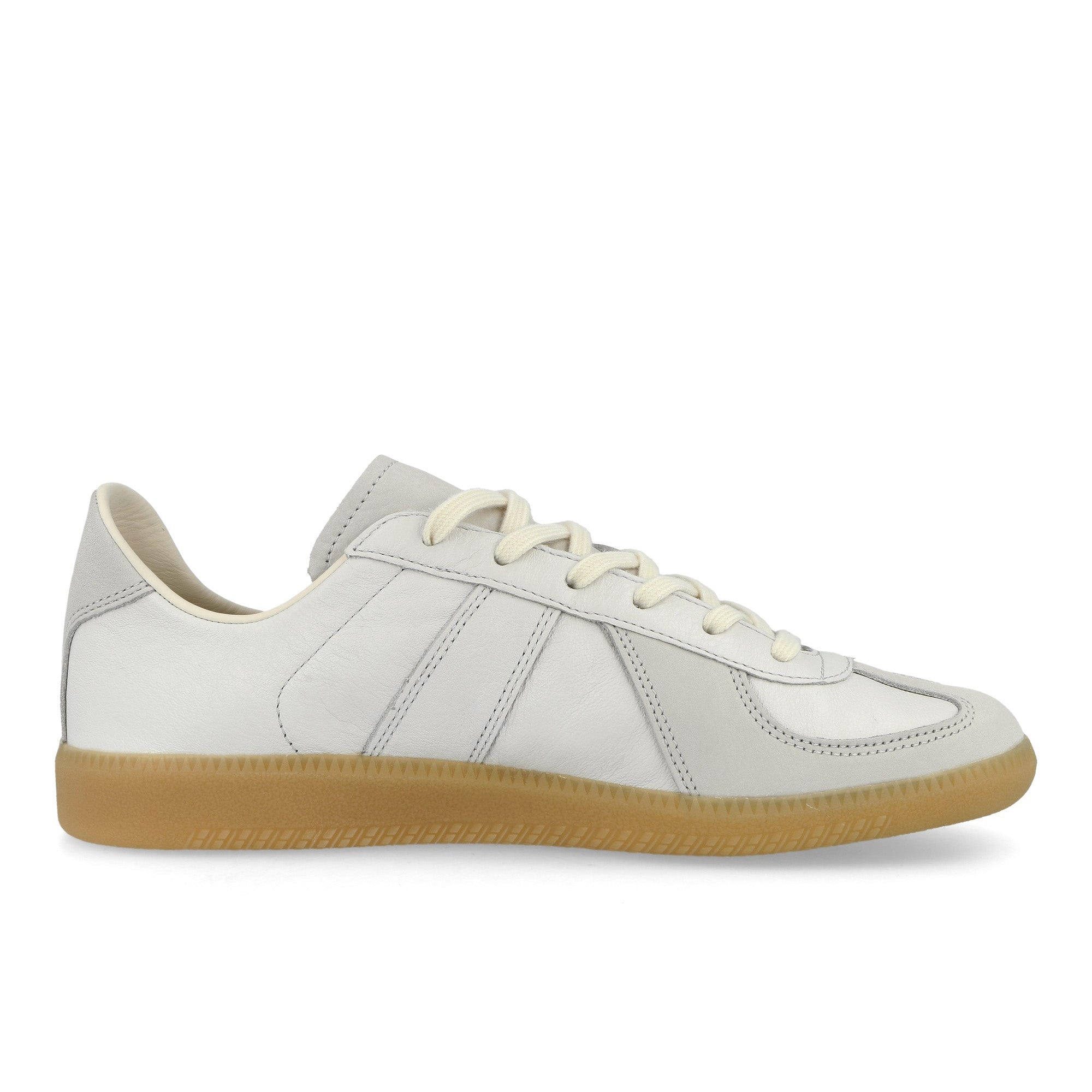 Hartcopy x adidas BW Army Decon Crystal White / Grey One / Gum 3 Low Top Sneakers LA6835 Silhouette | Overkill
