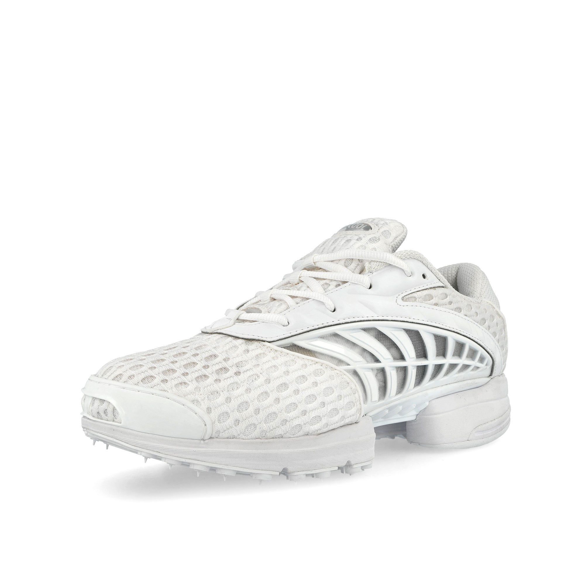 adidas Climacool 2 Footwear White / Footwear White / Silver Metallic Sneaker LA7794 Close-up | Overkill
