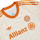 MCM x adidas FC Bayern München 26/27 MCM Jersey Cream White T-Shirt LD5728 Detailfoto | Overkill
