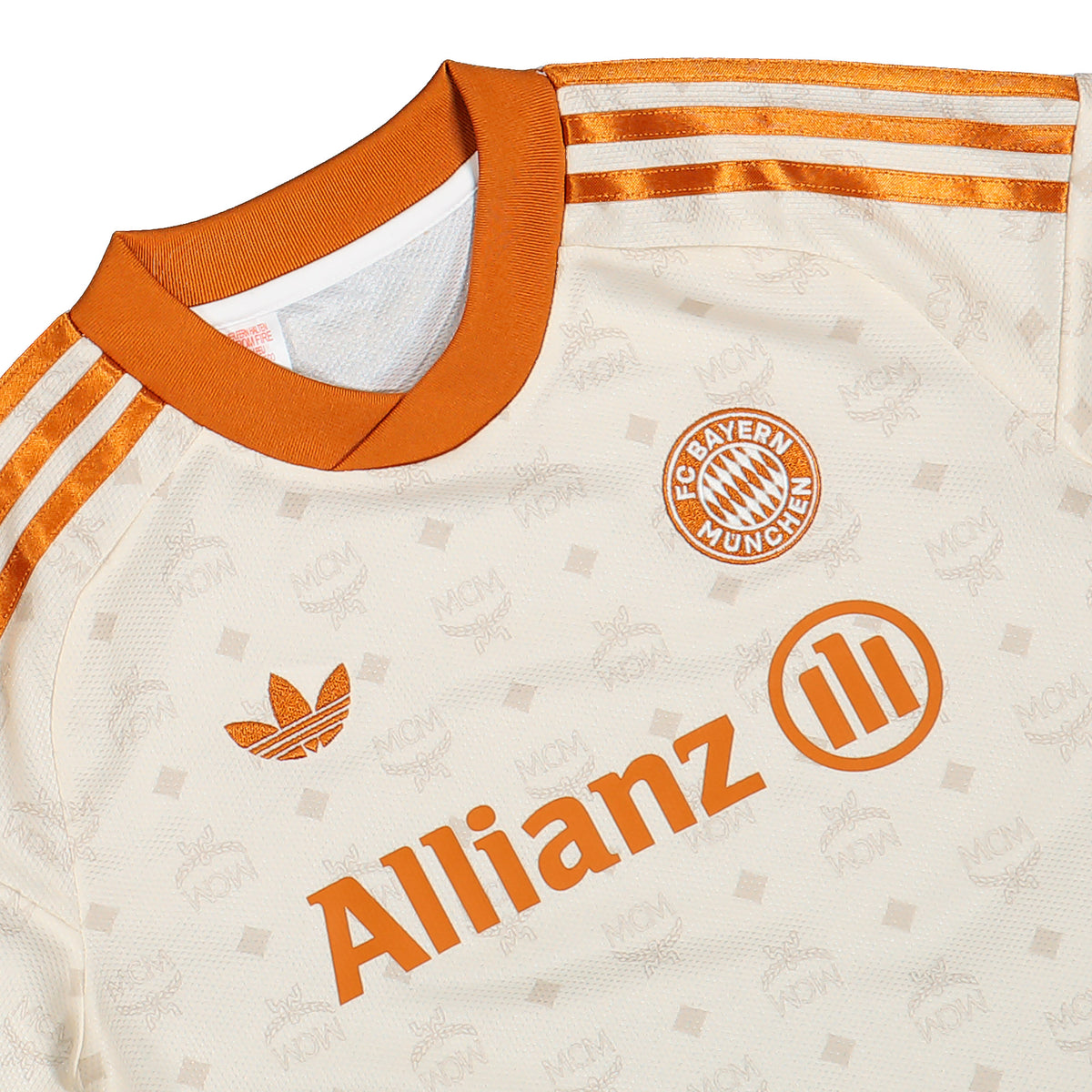 MCM x adidas FC Bayern München 26/27 MCM Jersey Youth Cream White T-Shirt LF6108 Detailfoto | Overkill
