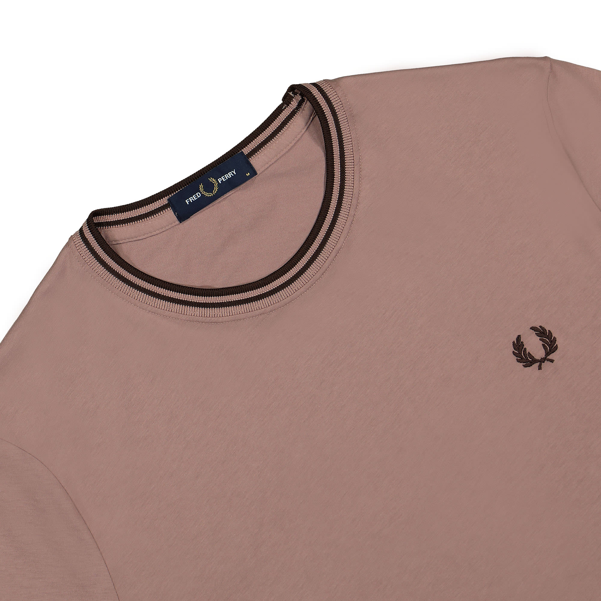 Fred Perry Twin Tipped T-Shirt Dark Pink T-Shirts Close-up | Overkill