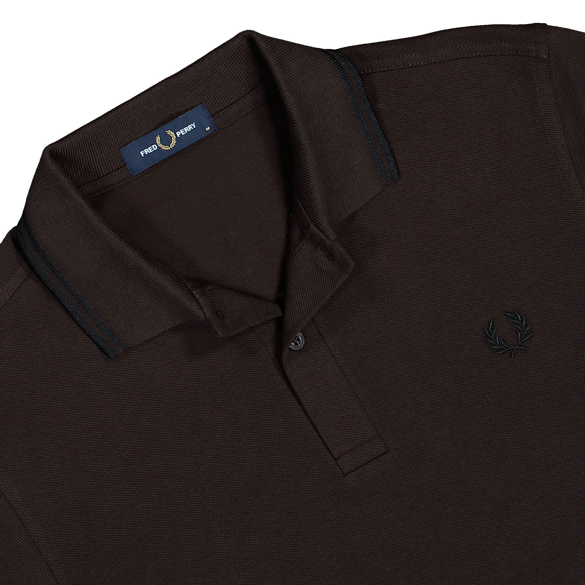 Fred Perry Twin Tipped Fred Perry Shirt Rich Brown / Black Polo Shirt M3600-86C Detailfoto | Overkill
