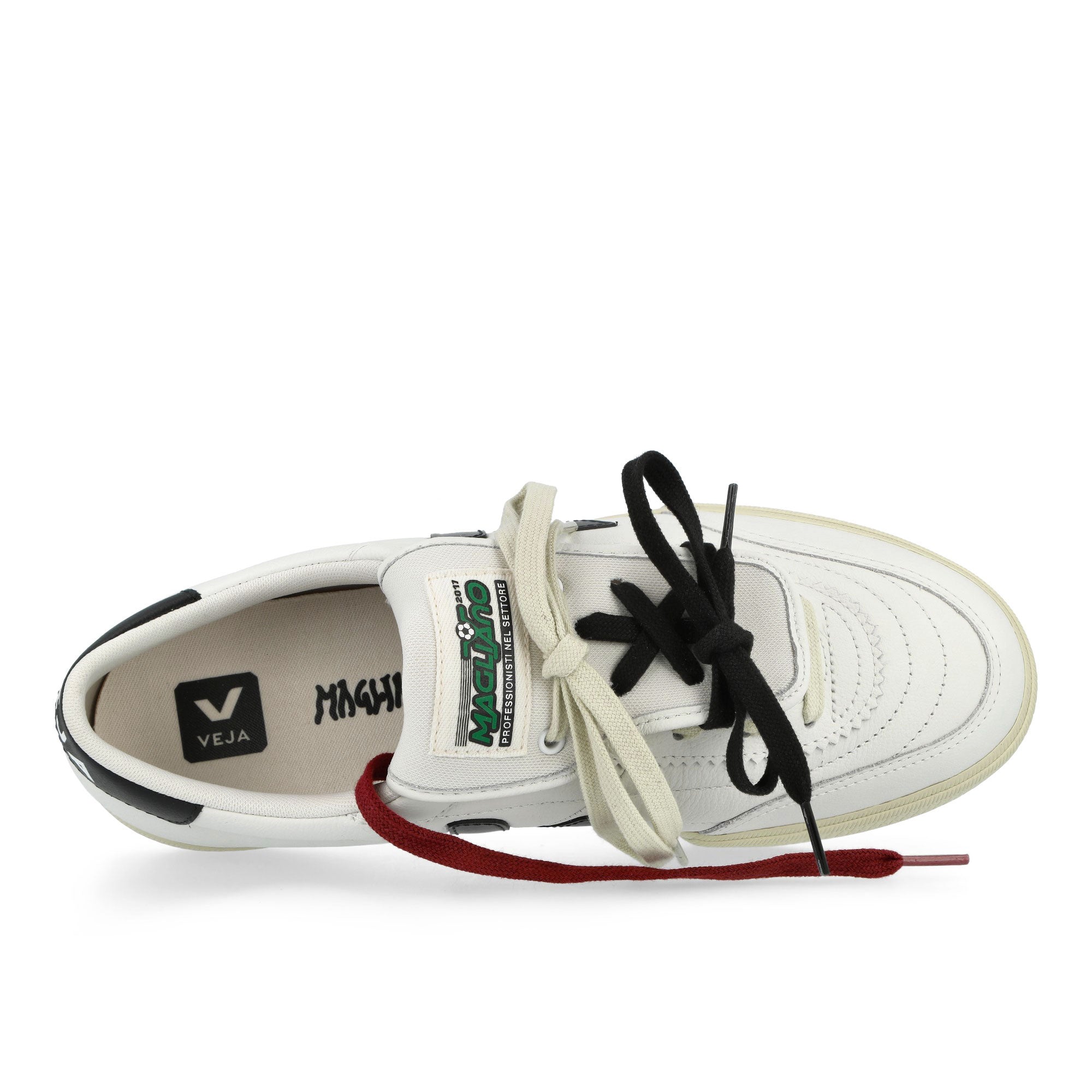 Veja Panenka Leather White Low Top Sneakers MG0221673B Detailfoto | Overkill
