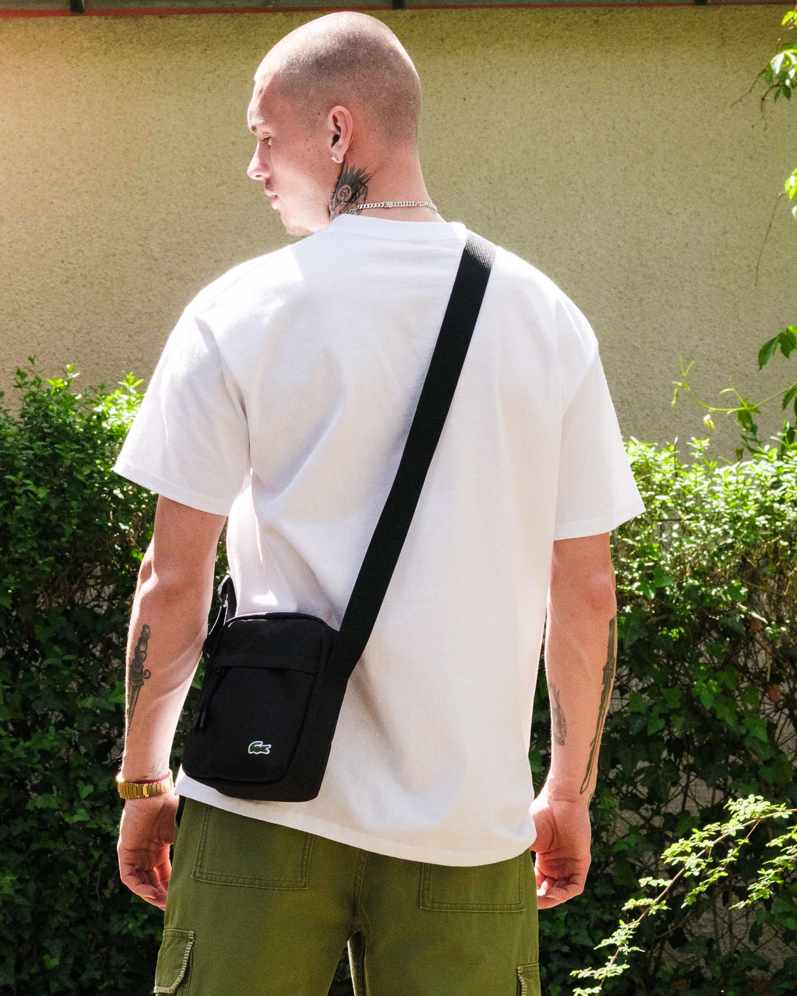 Lacoste Vertical Camera Bag Black Shoulder & Cross Body Bags Detailfoto | Overkill