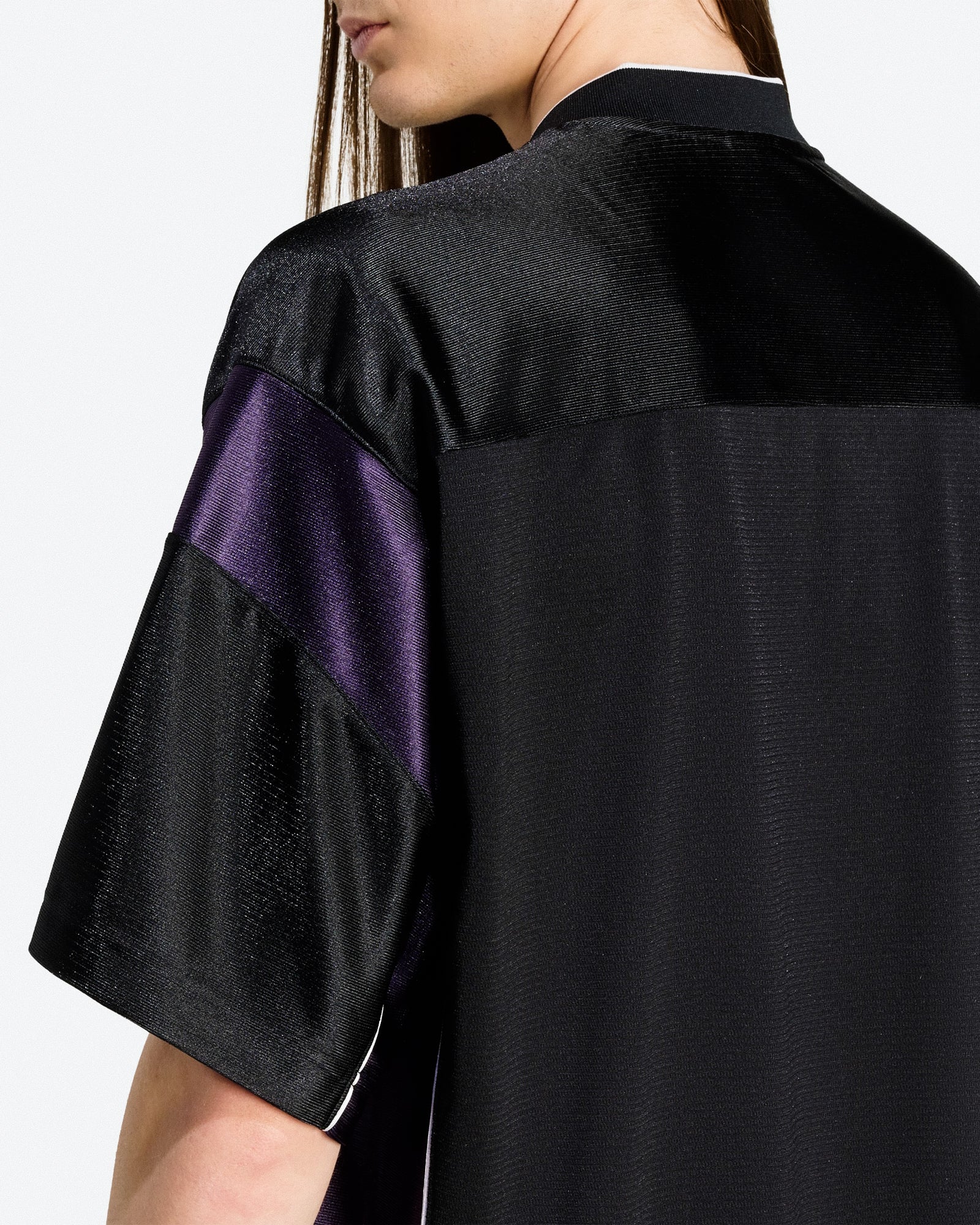 adidas Football Jersey Black / Aurora Plum T-Shirts JY2763 On Model Back View | Overkill
