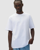 Arte Pixel Back T-Shirt White T-Shirts AW25-198T / White Model Detail 1 | Overkill
