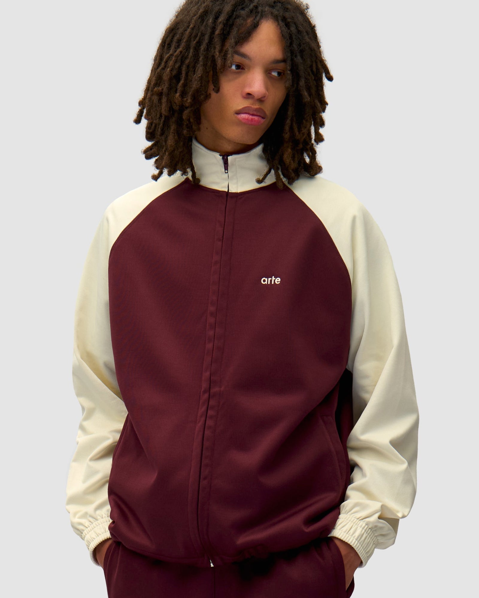 【新品】19 FLUX JACKET GLOVE - Bordeaux L 正規品 ミトン グローブ Arte Antwerp Carded Tracksuit Top AW25-018J ⁄ Bordeaux ⁄ Cream