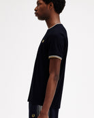 Fred Perry Twin Tipped T-Shirt Navy / Ecru / Honeycomb T-Shirts Detailfoto | Overkill