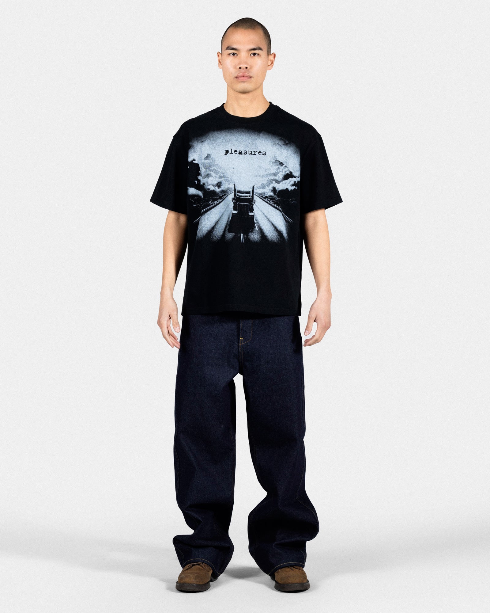 Pleasures Truck Heavyweight Shirt P25SP025-Black | OVERKILL