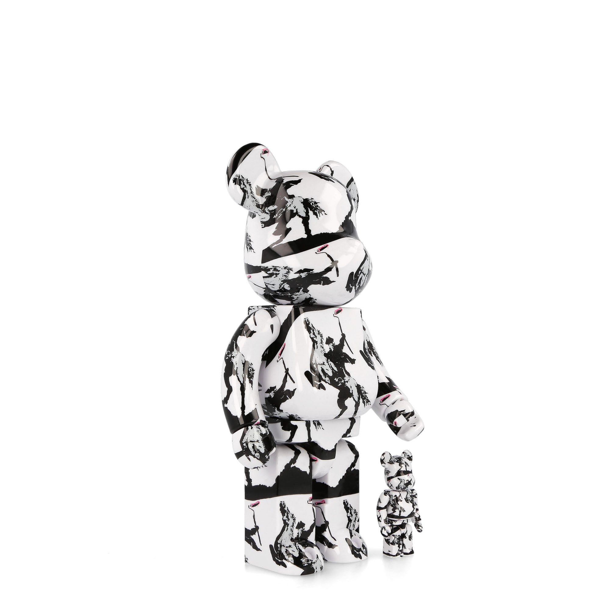 Medicom Be@rbrick Highwayman 400% + 100% Multicolor Collectibles & Toys Close-up | Overkill