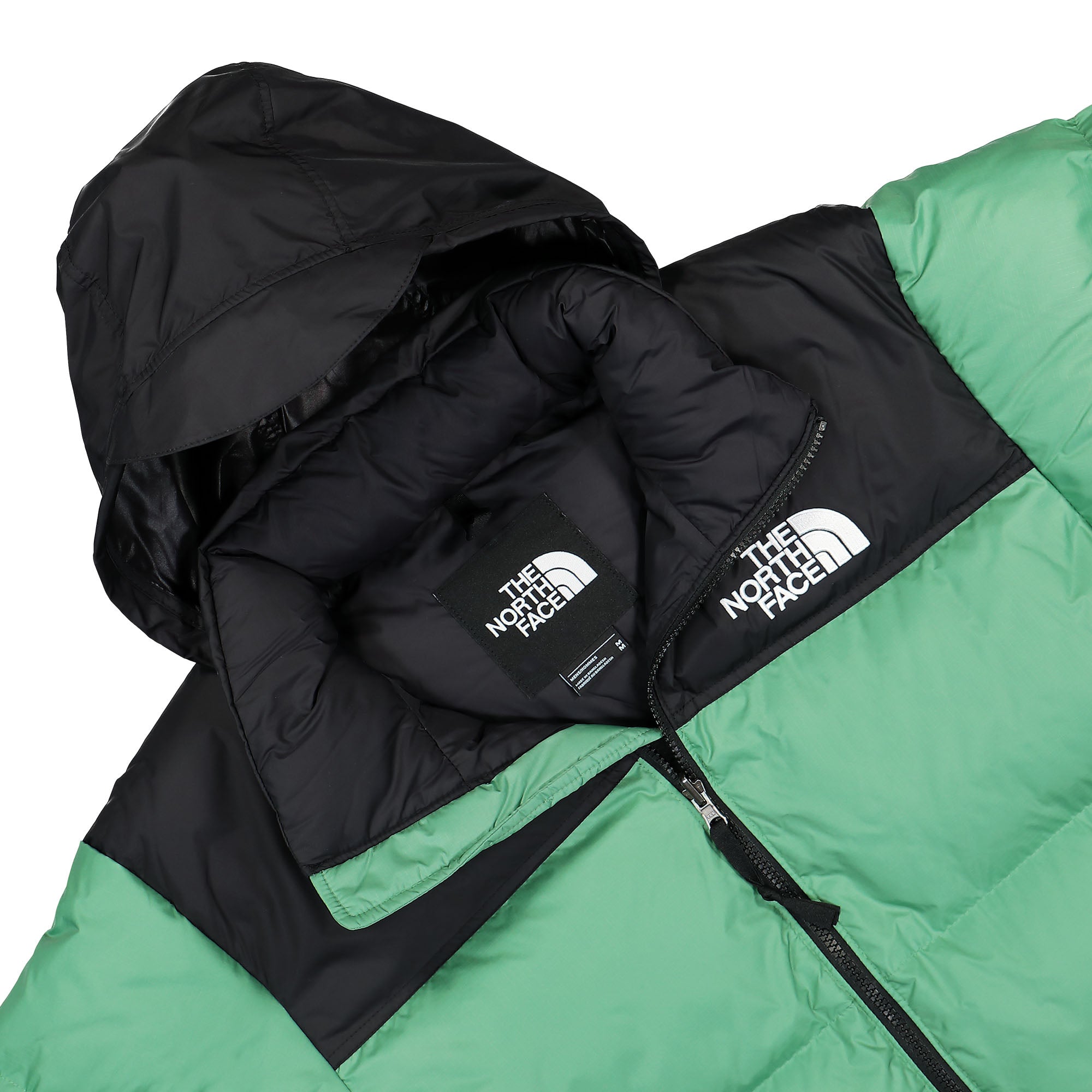 The North Face M 1996 Retro Nuptse Jacket Deep Grass Green Puffer Jackets Close-up | Overkill