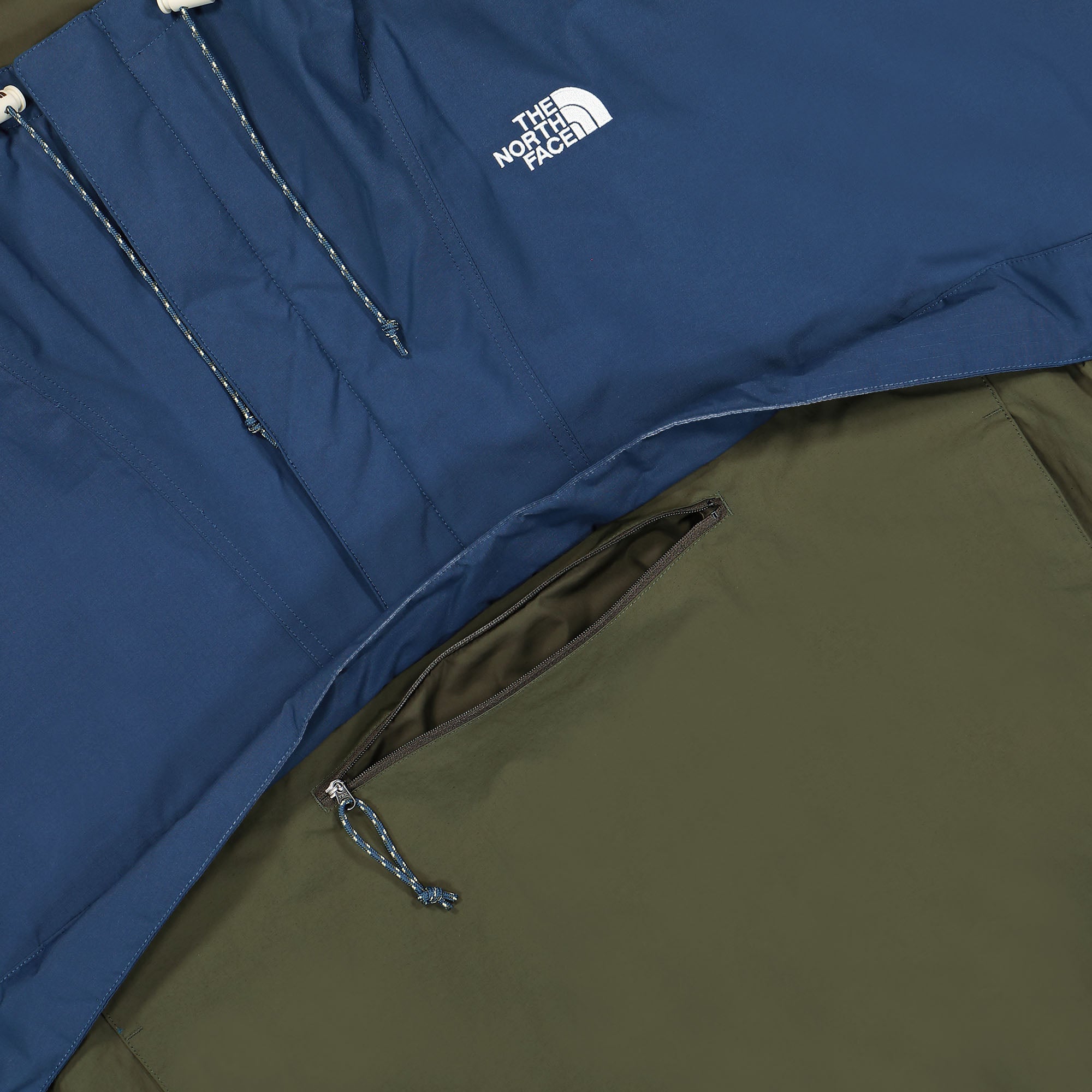 The North Face M 78 LOW-FI HI-TEK Windjammer Jacket Blue / Green Jackets Detail view 1 | Overkill