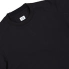 C.P. Company Diagonal Raised Fleece Lens Crewneck Black Sweatshirt RCCMSS713A-005086W 999 Detailfoto | Overkill

