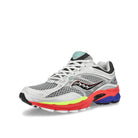Saucony ProGrid Omni 9 White / Vizired Sneaker S101245-1011 Close-up | Overkill
