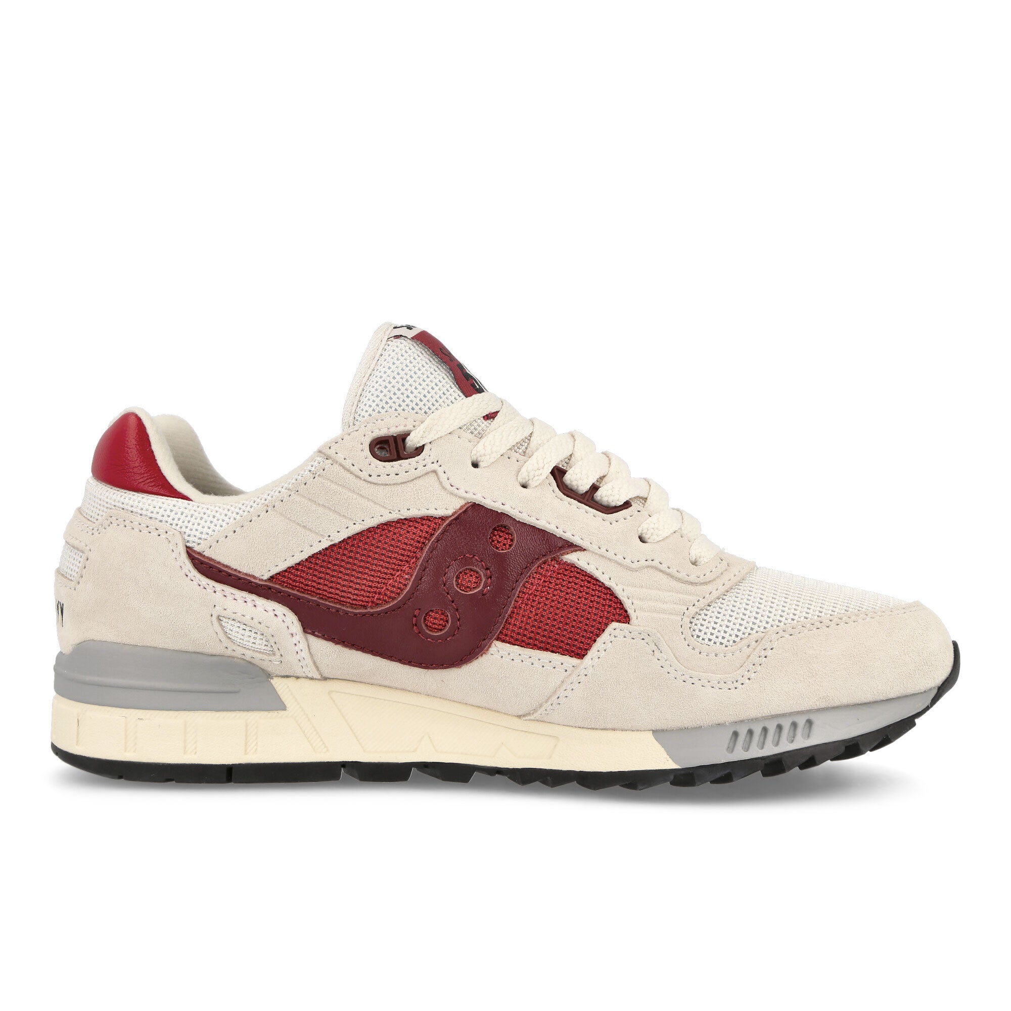 Saucony Shadow 5000 White / Red Low Top Sneakers  Silhouette | Overkill