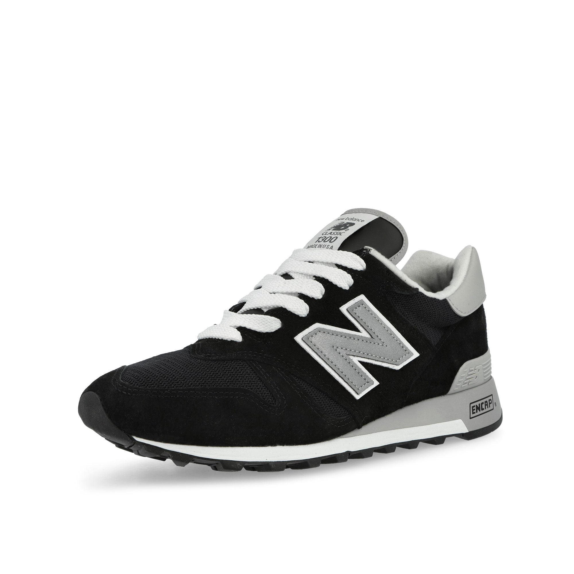 New Balance U1300BK Black / Raincloud / White Sneaker U1300BK Close-up | Overkill
