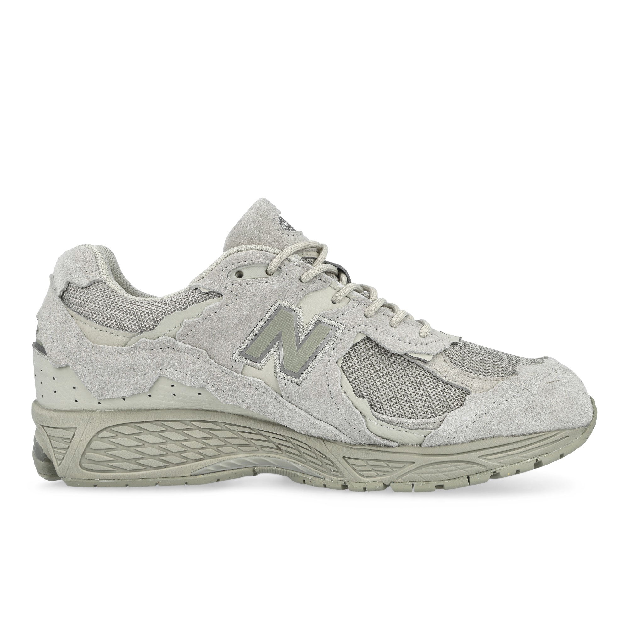New Balance U2002DXC Shipyard / Silver Metallic Low Top Sneakers U2002DXC Silhouette | Overkill
