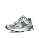 New Balance U2010753 Black / Silver Metallic Low Top Sneakers U2010753 Close-up | Overkill
