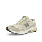 New Balance U201079X Timberwolf / Turtledove Sneaker U201079X Close-up | Overkill
