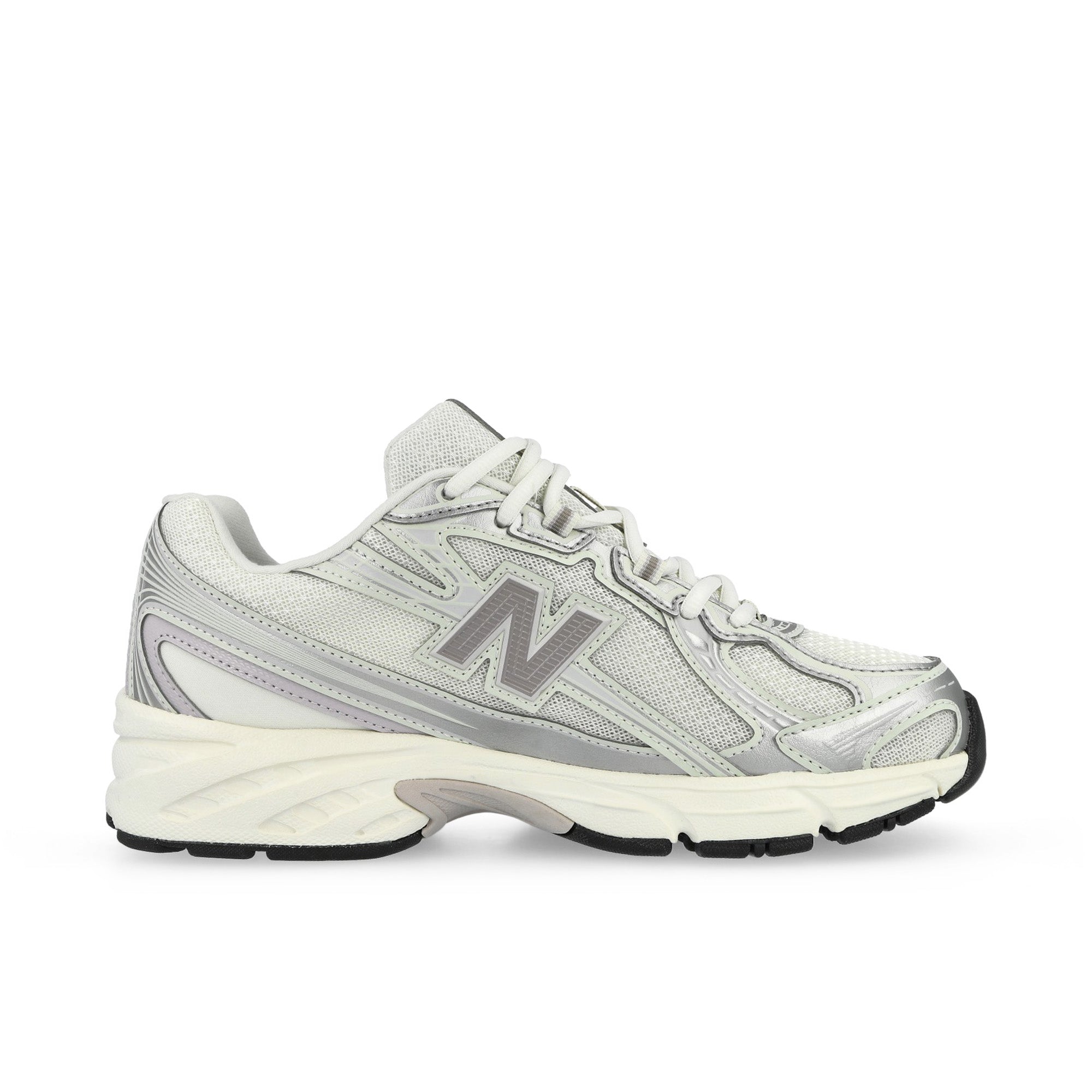 New Balance U7402F3 Sea Salt / Truffle Salt Sneaker U7402F3 Silhouette | Overkill
