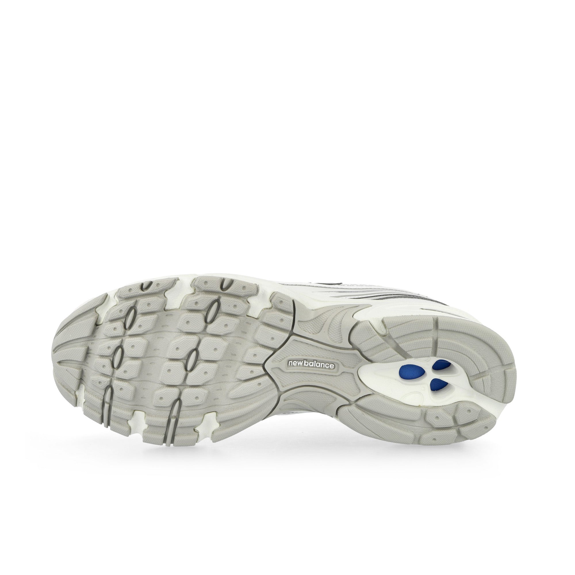 New Balance U7408LZ White / Silver Metallic Sneaker U7408LZ Detail View 1 | Overkill
