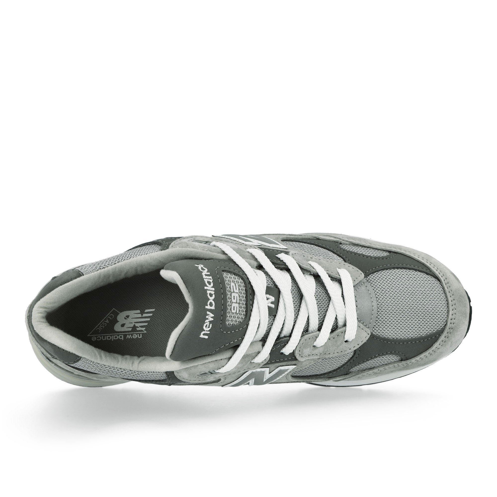 New Balance U992GY Grey / Grey 006 / White Low Top Sneakers U992GY Detailfoto | Overkill
