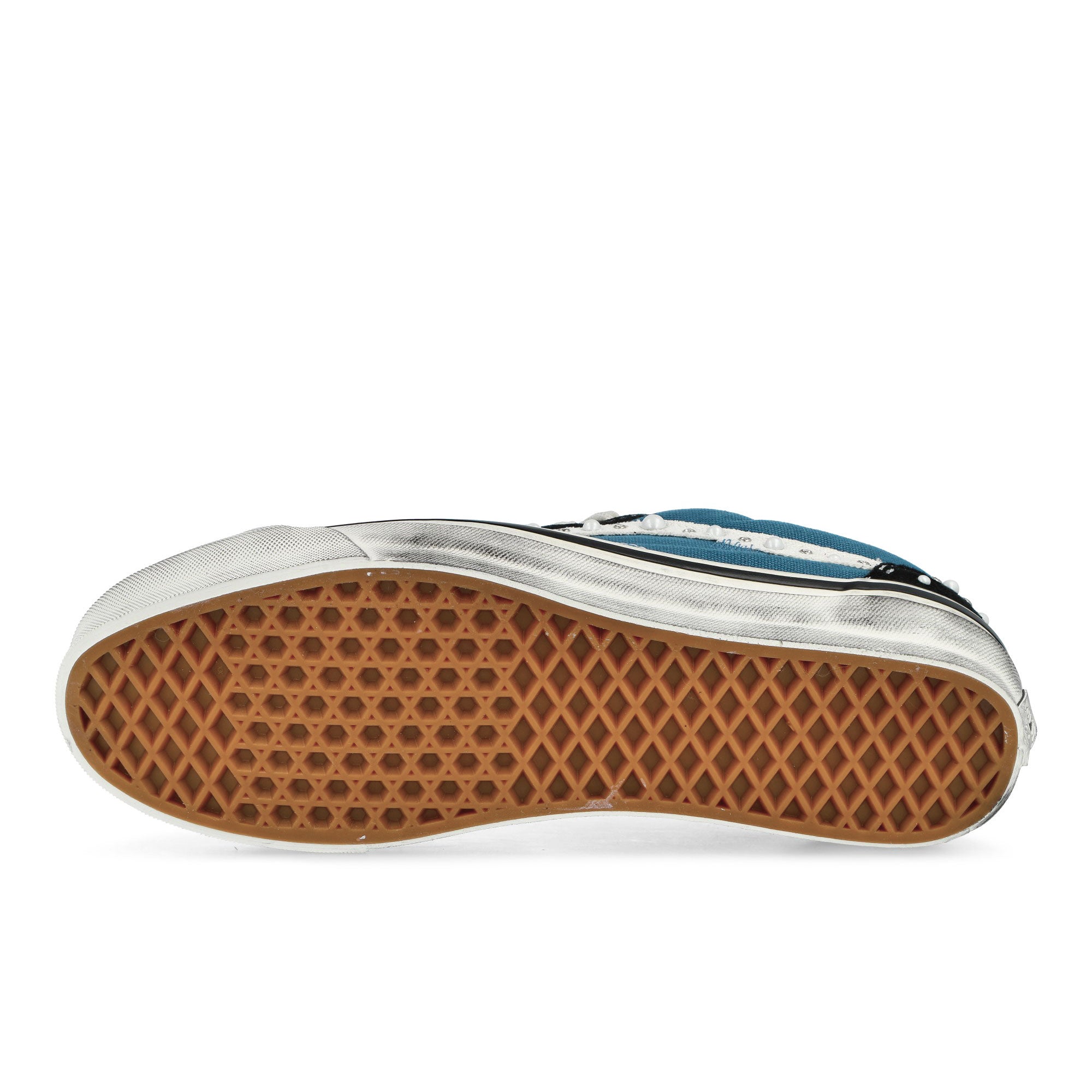 Vans LX Old Skool 36 Pearlized Black / Navy Sneaker VN000E8VYA61 Detail View 1 | Overkill
