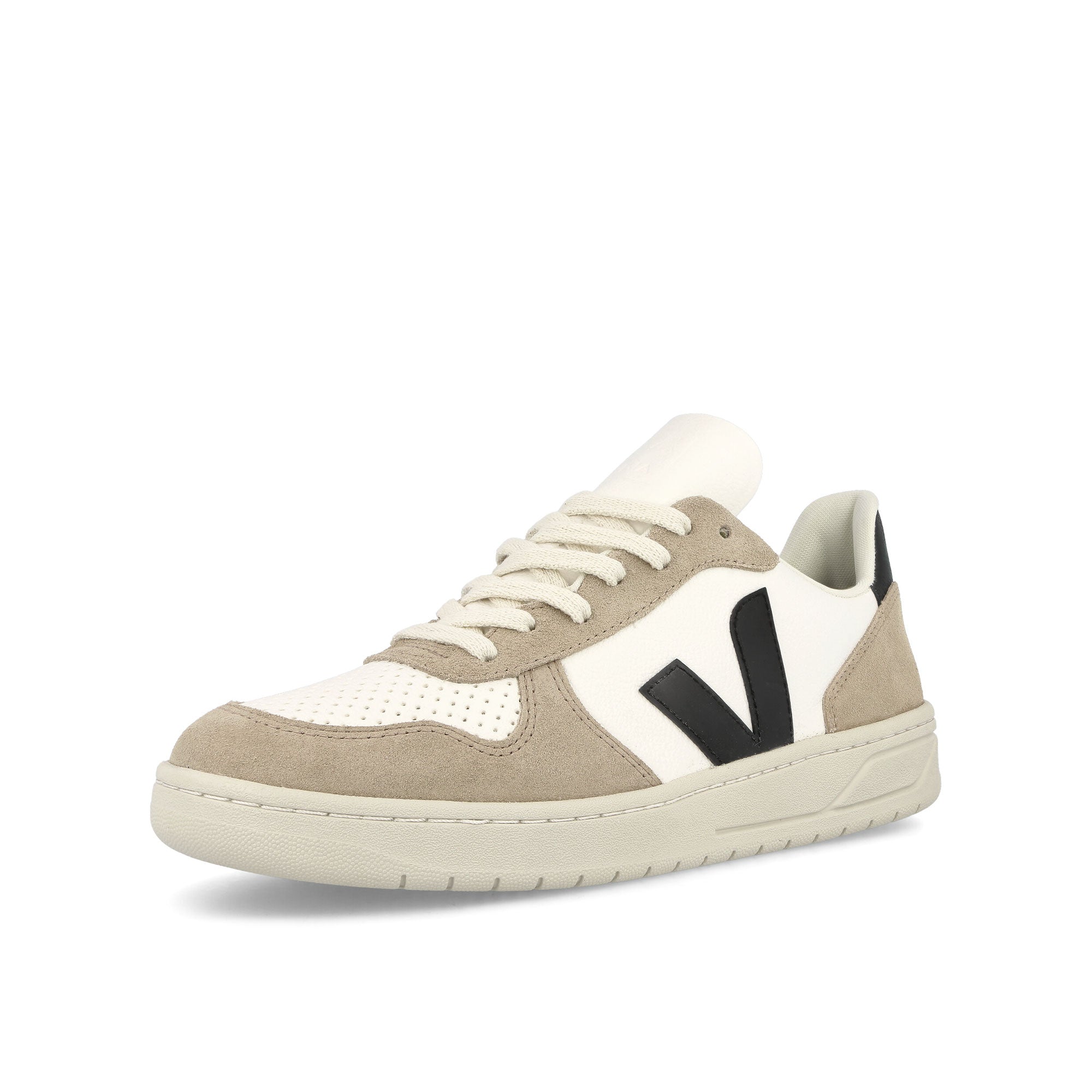 Veja V-10 Chromefree Leather Extra White-Black Sahara Sneakers  Close Up | Overkill