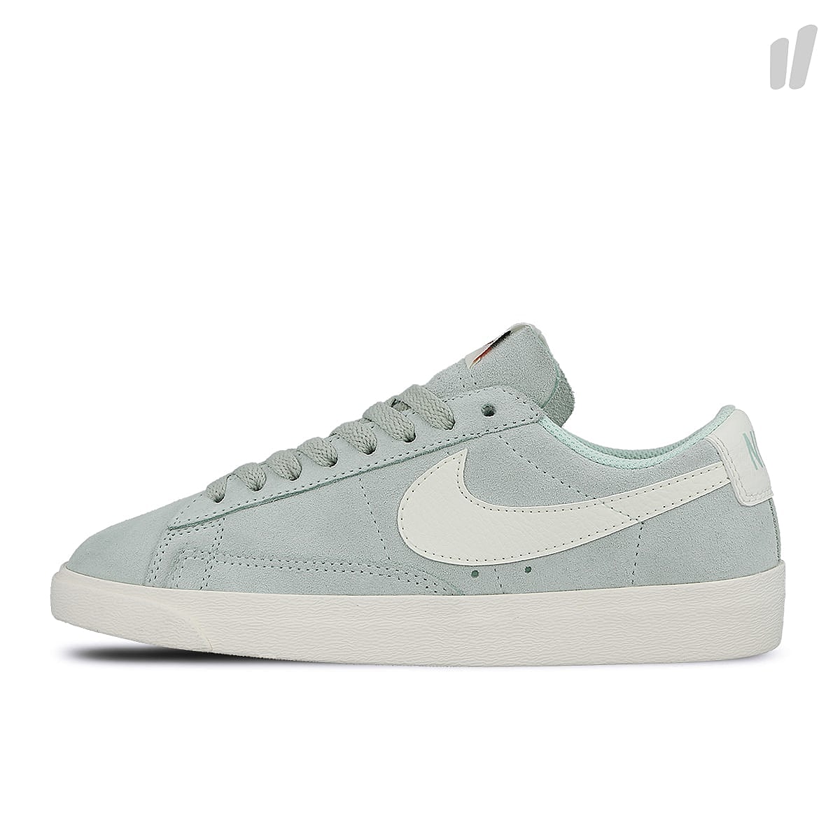 Nike wmns blazer low Igoloo / Sail - Sail Low Top Sneakers AA3962 301 | Overkill