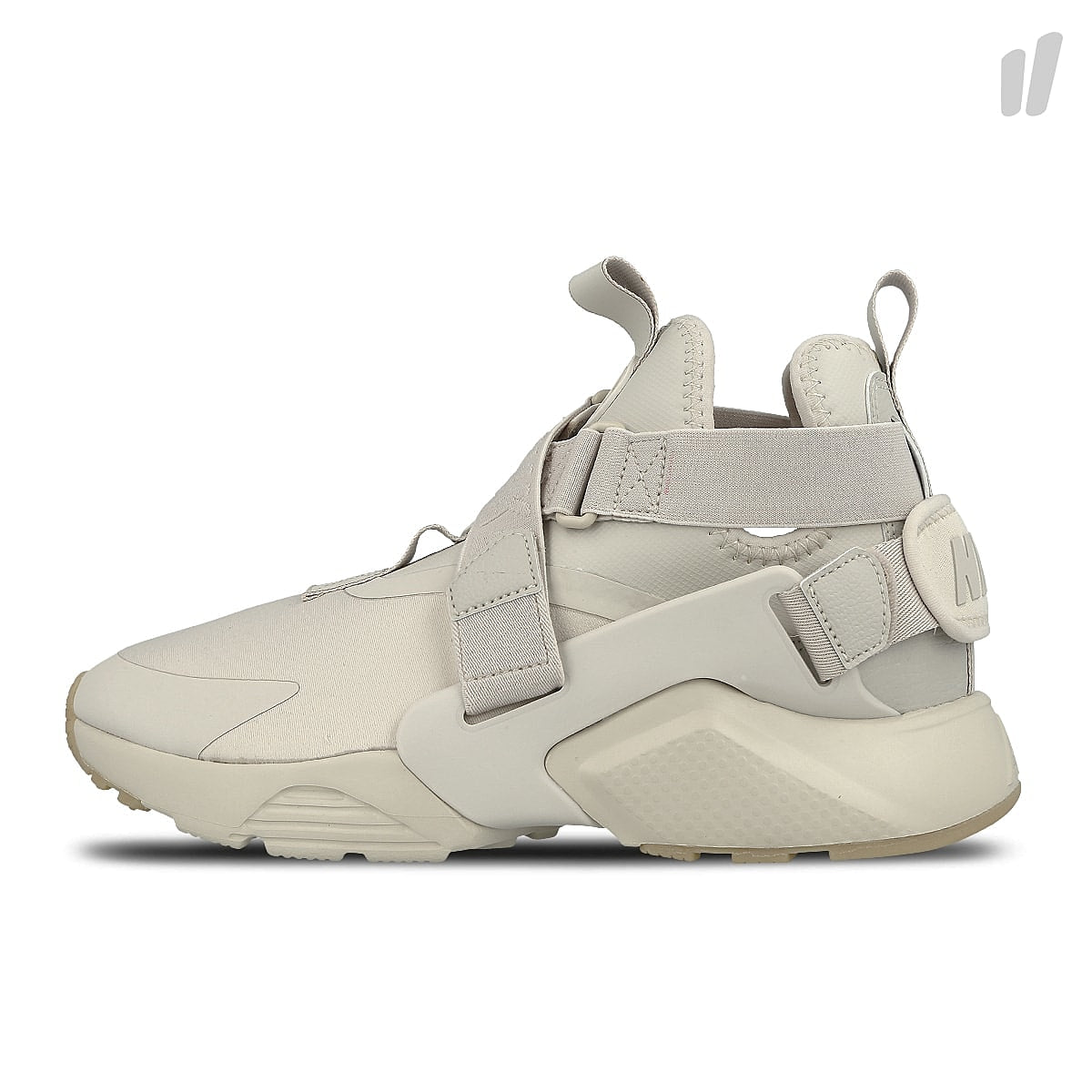 Nike wmns air huarache city Dessert Sand-Dessert Sand - White Sneakers AH6787 001 | Overkill