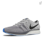 Nike flyknit trainer Atmosphere Grey-Thunder Grey - Vast Grey Low Top Sneakers  Close Up | Overkill