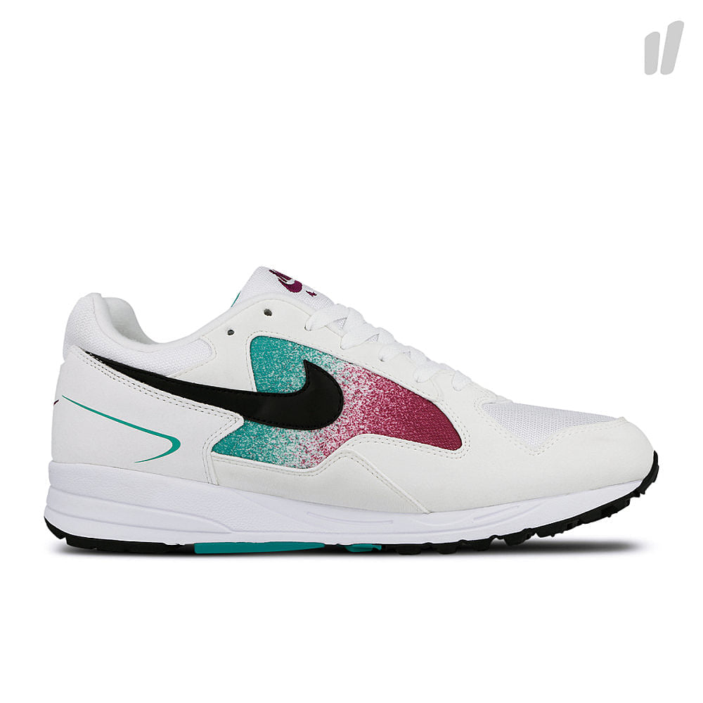 Nike wmns air skylon ii White-Black - Clear Emerald Sneakers  Silhouette | Overkill