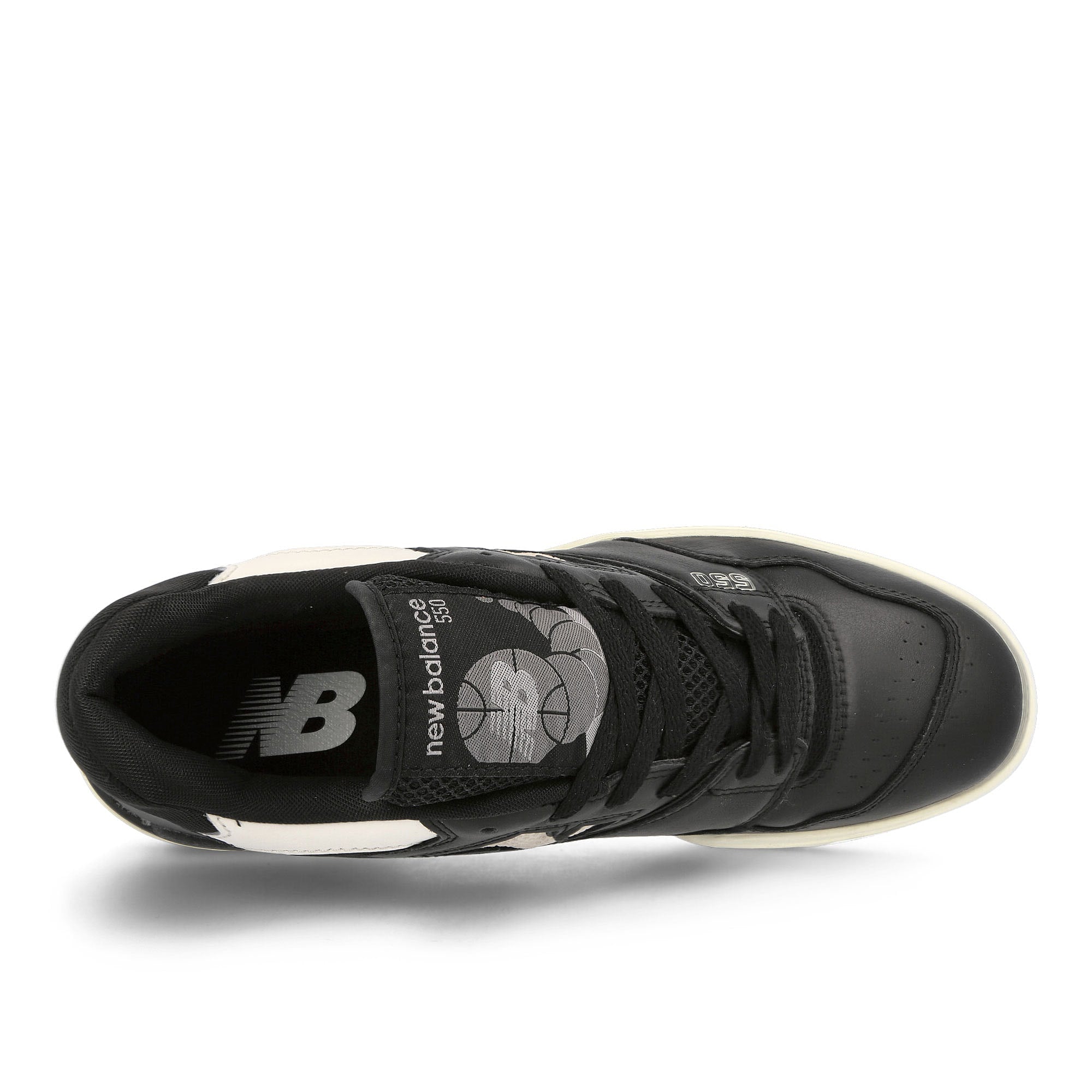 New Balance bb550lbw Black Low Top Sneakers  Detailfoto | Overkill