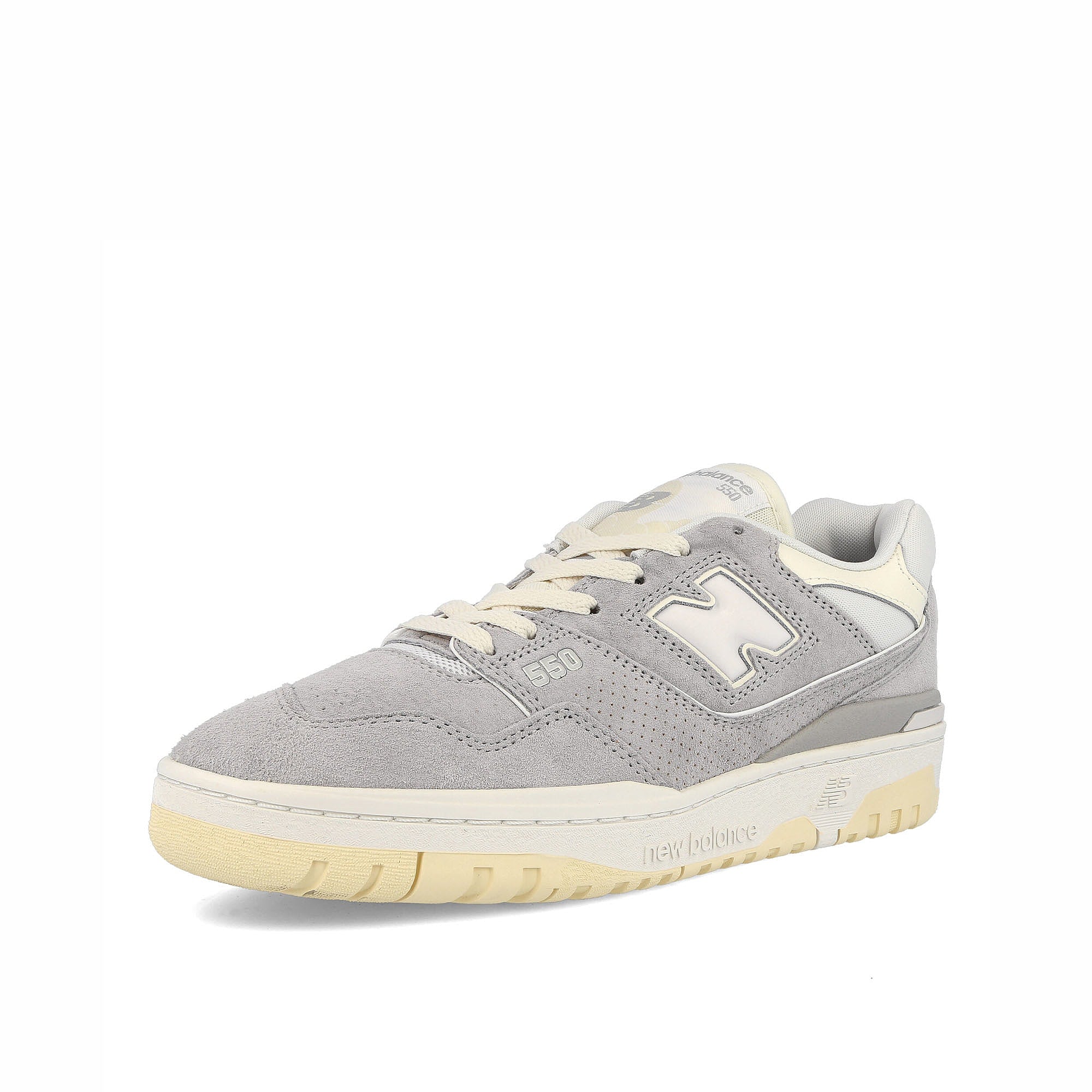 New Balance bb550slb Rain Cloud-Sea Salt Sneakers  Close Up | Overkill