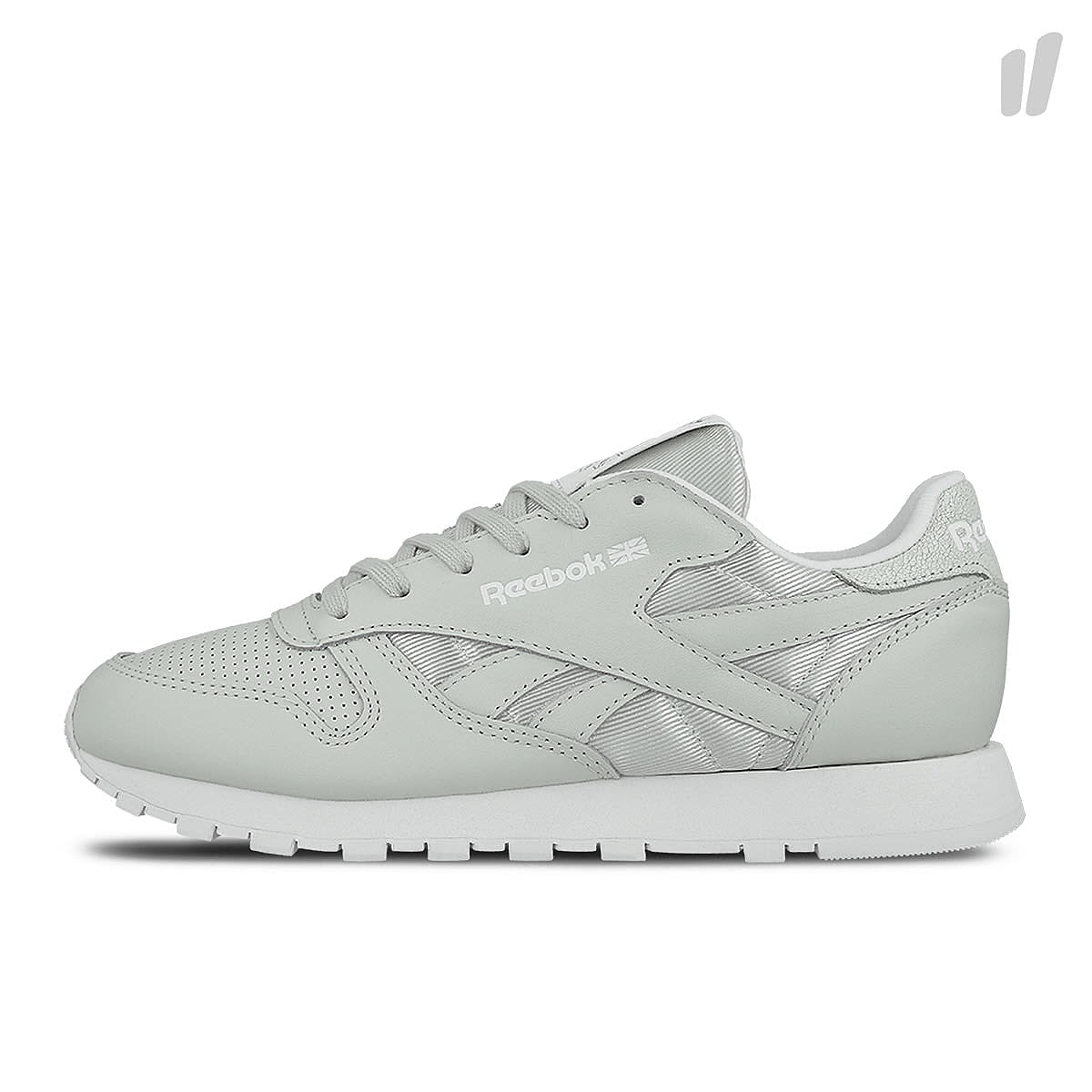 Reebok wmns classic leather fbt Skull Grey / White / Silver Metallic Sneakers BS8129 | Overkill