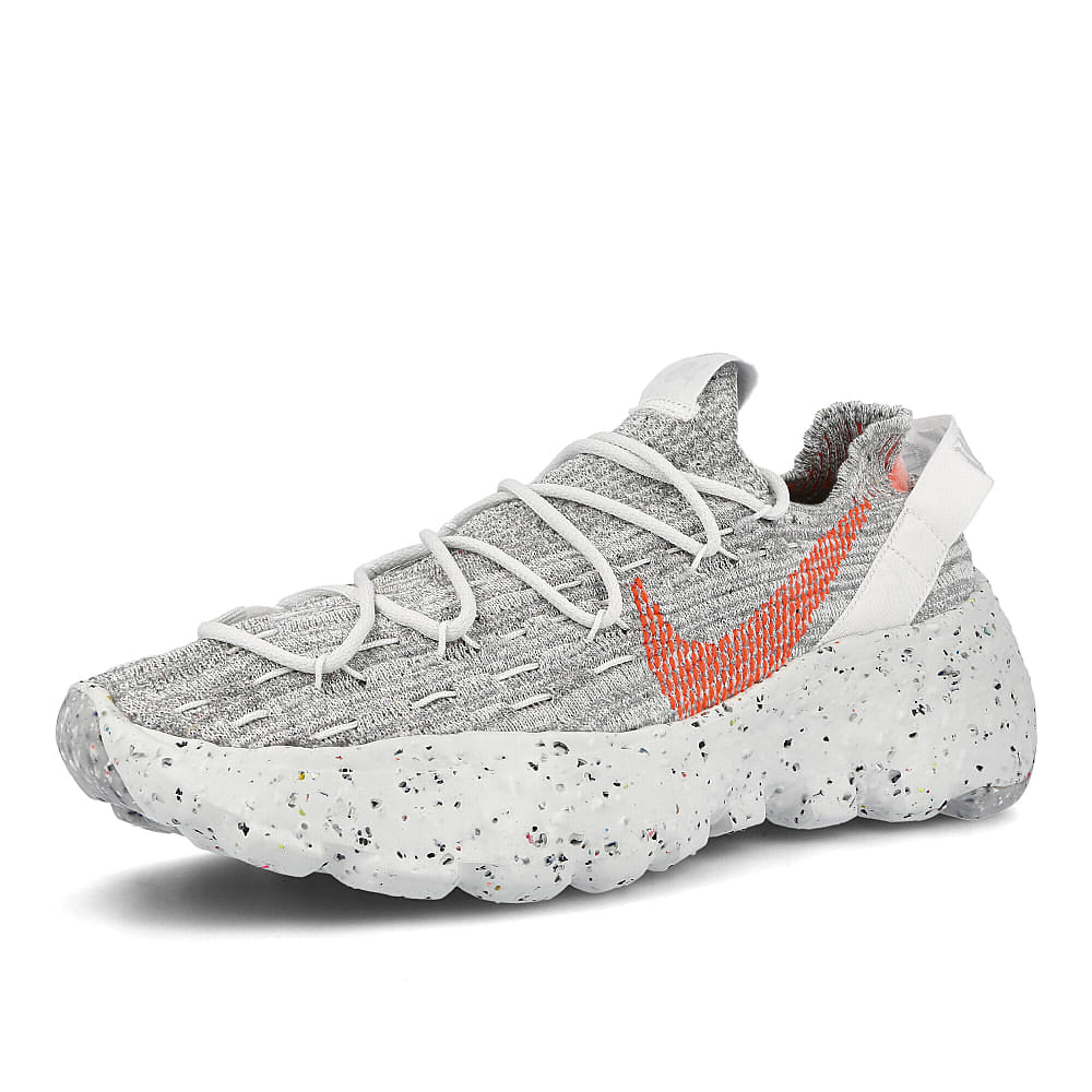 Nike wmns space hippie 04 Summit White / Hyper Crimson  Detailfoto | Overkill
